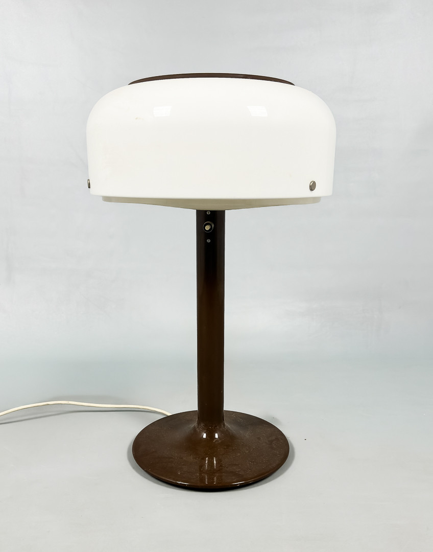 ANDERS PEHRSSON. BORDSLAMPA, "Knubbling", Ateljé Lyktan, Åhus, 1900-talets andra hälft.