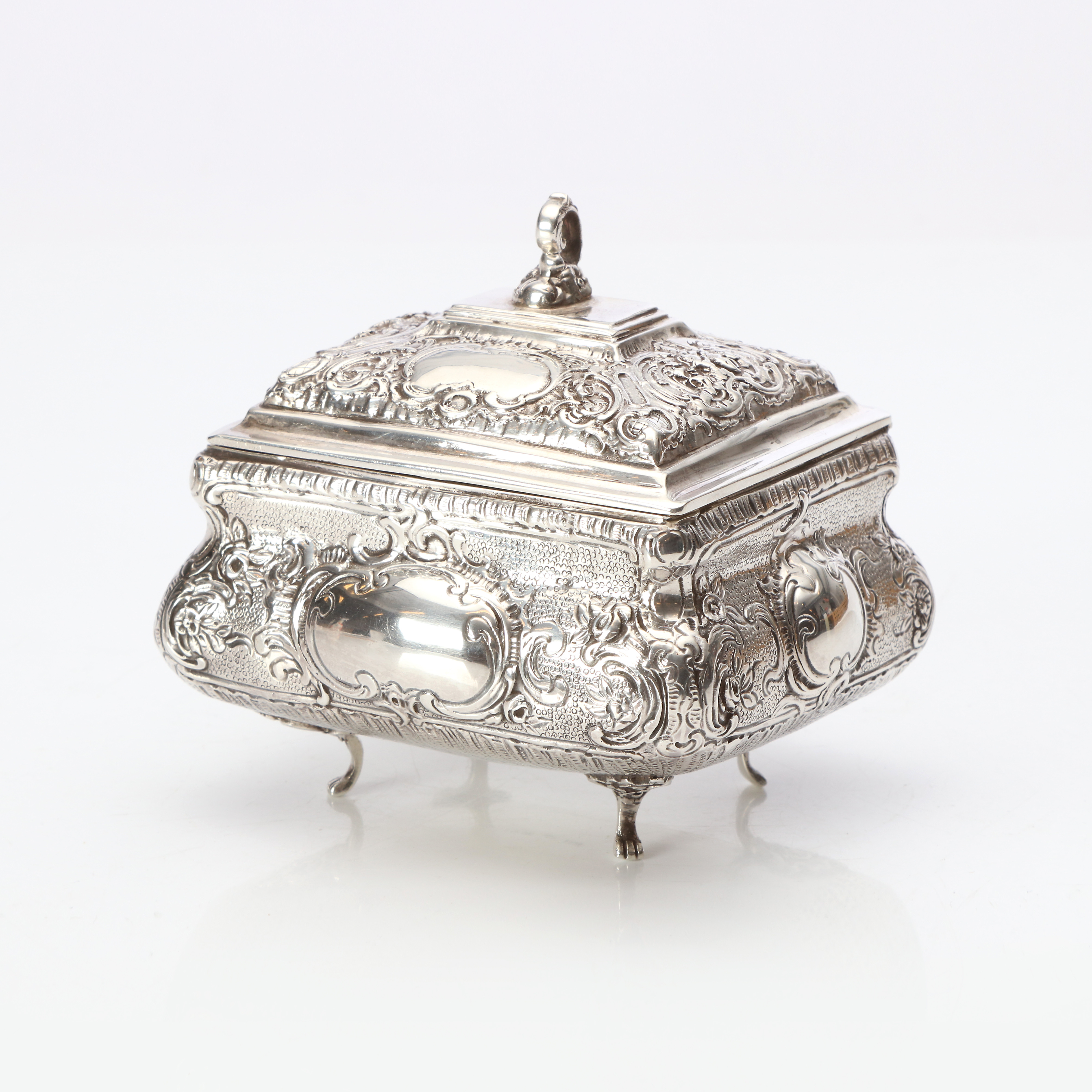 SOCKERSKRIN. Silver. Vikt ca 315 gram.