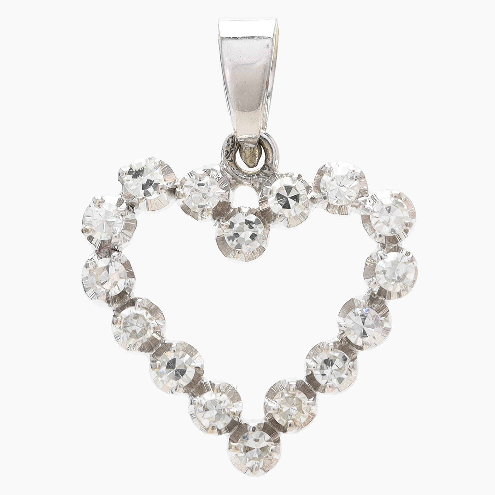 HÄNGE, 18 k vitguld, hjärta, åttkantslipade diamanter, ca 0,32 ct.