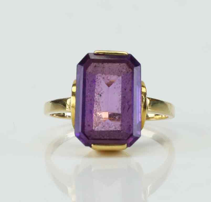 RING, Guld 18K, syntetisk sten, Juvelfabriken AB, Stockholm.