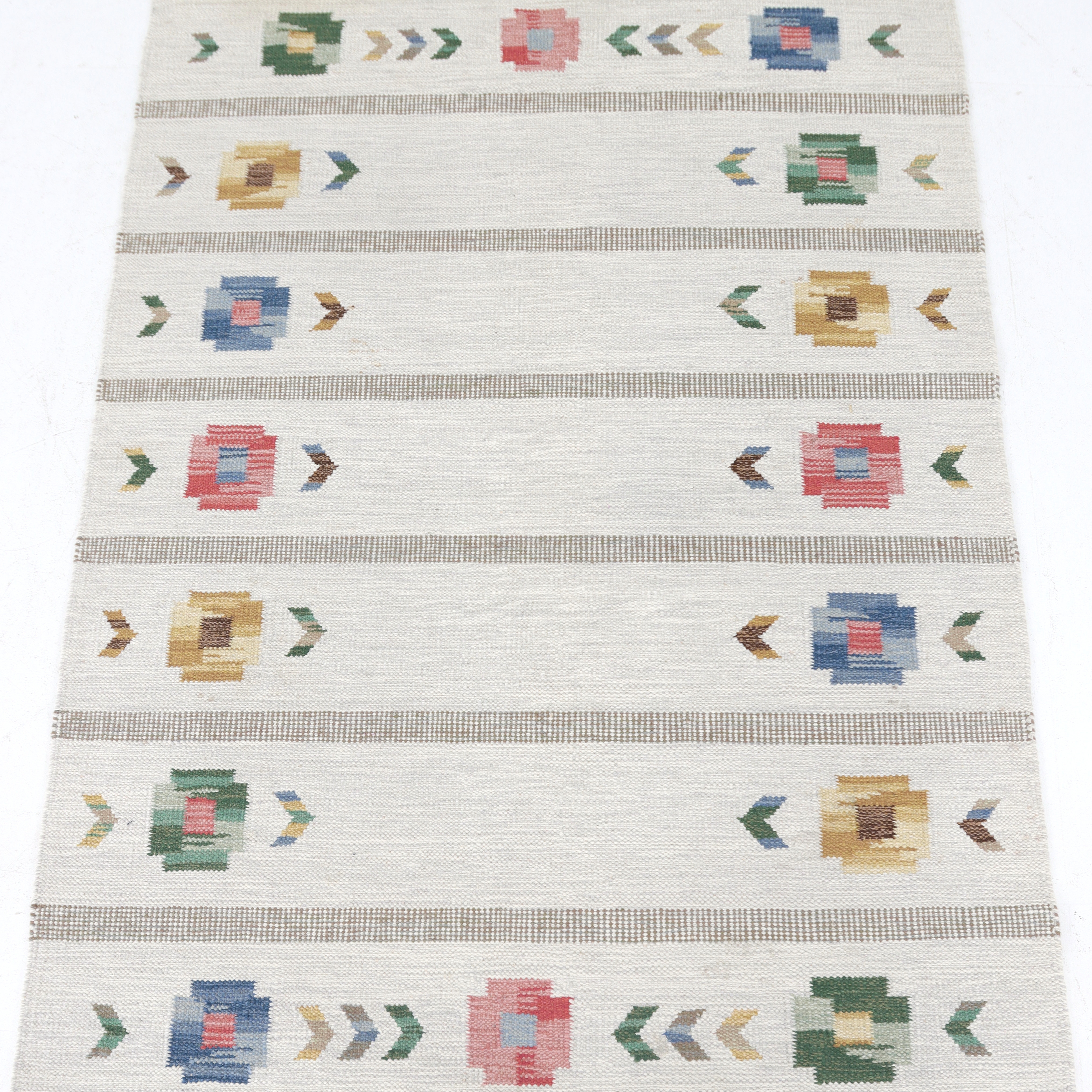 MATTA, rölakan, 205 x 141 cm.