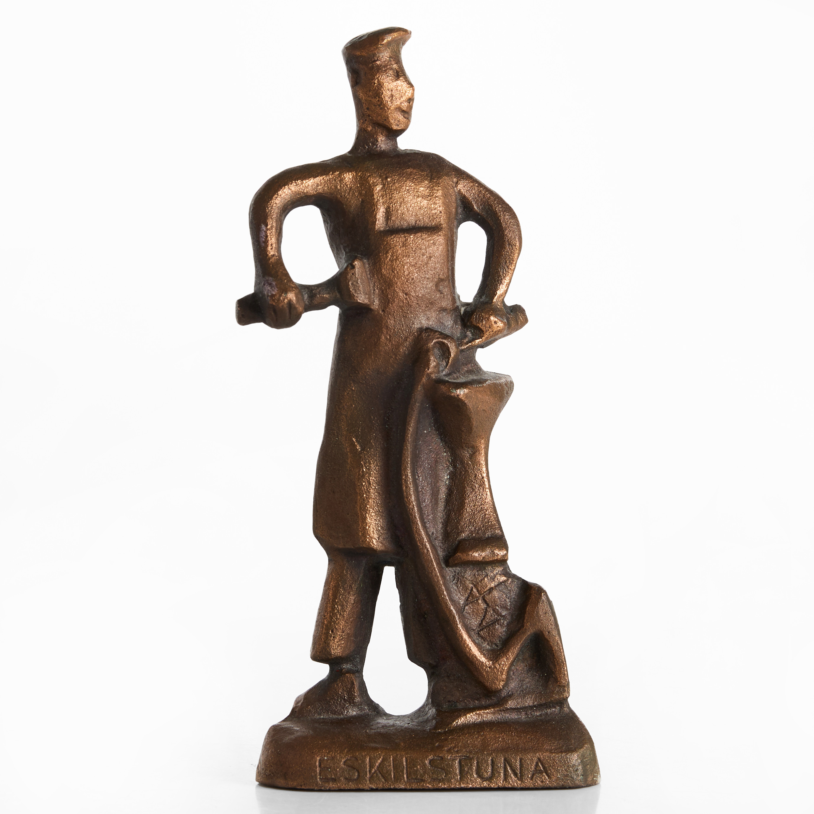 ALLAN EBELING (1897–1975). Skulptur i form av smed, brons, märkt Eskilstuna ("Sméstan").