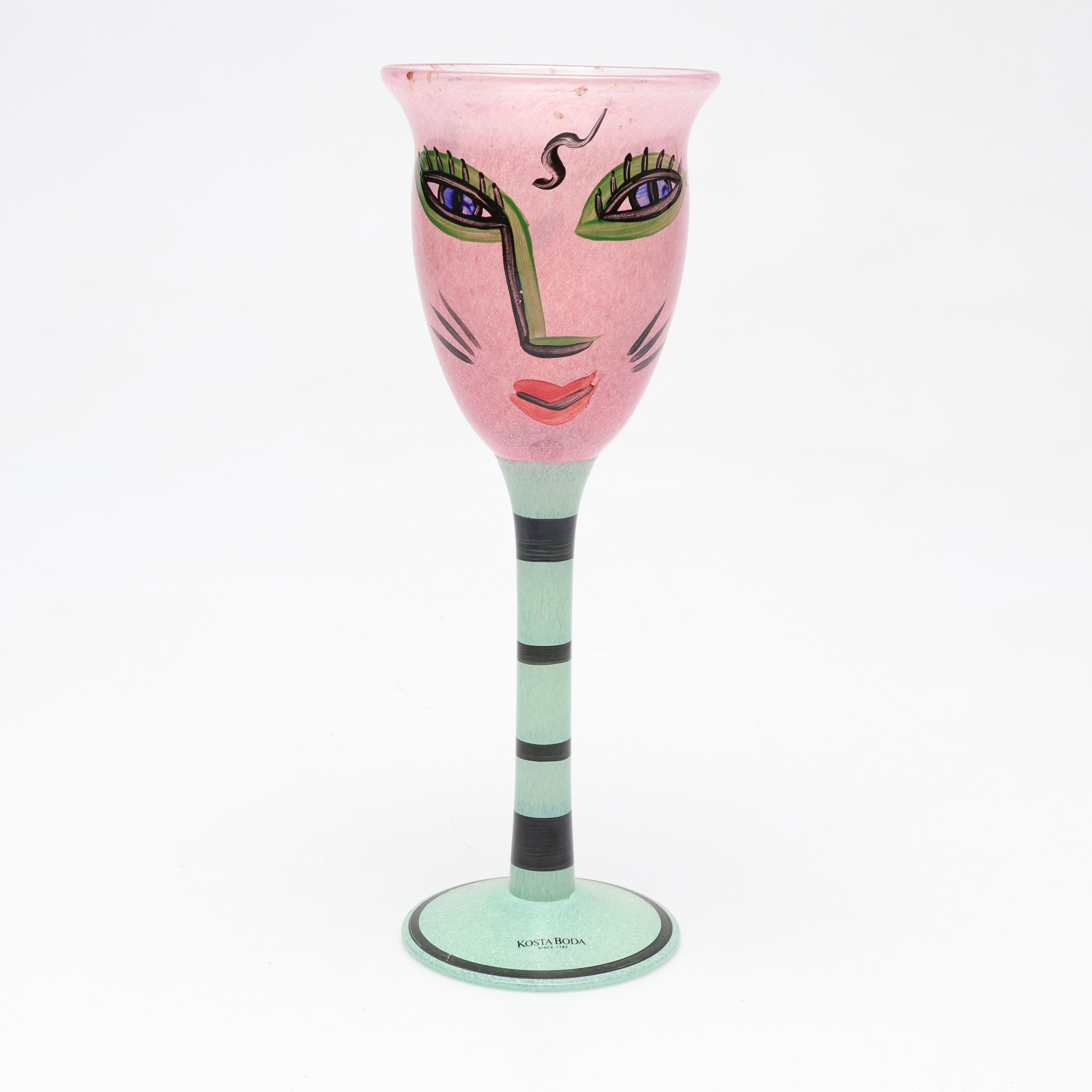 ULRICA HYDMAN-VALLIEN. Pokalglas, Kosta Boda, signerad.