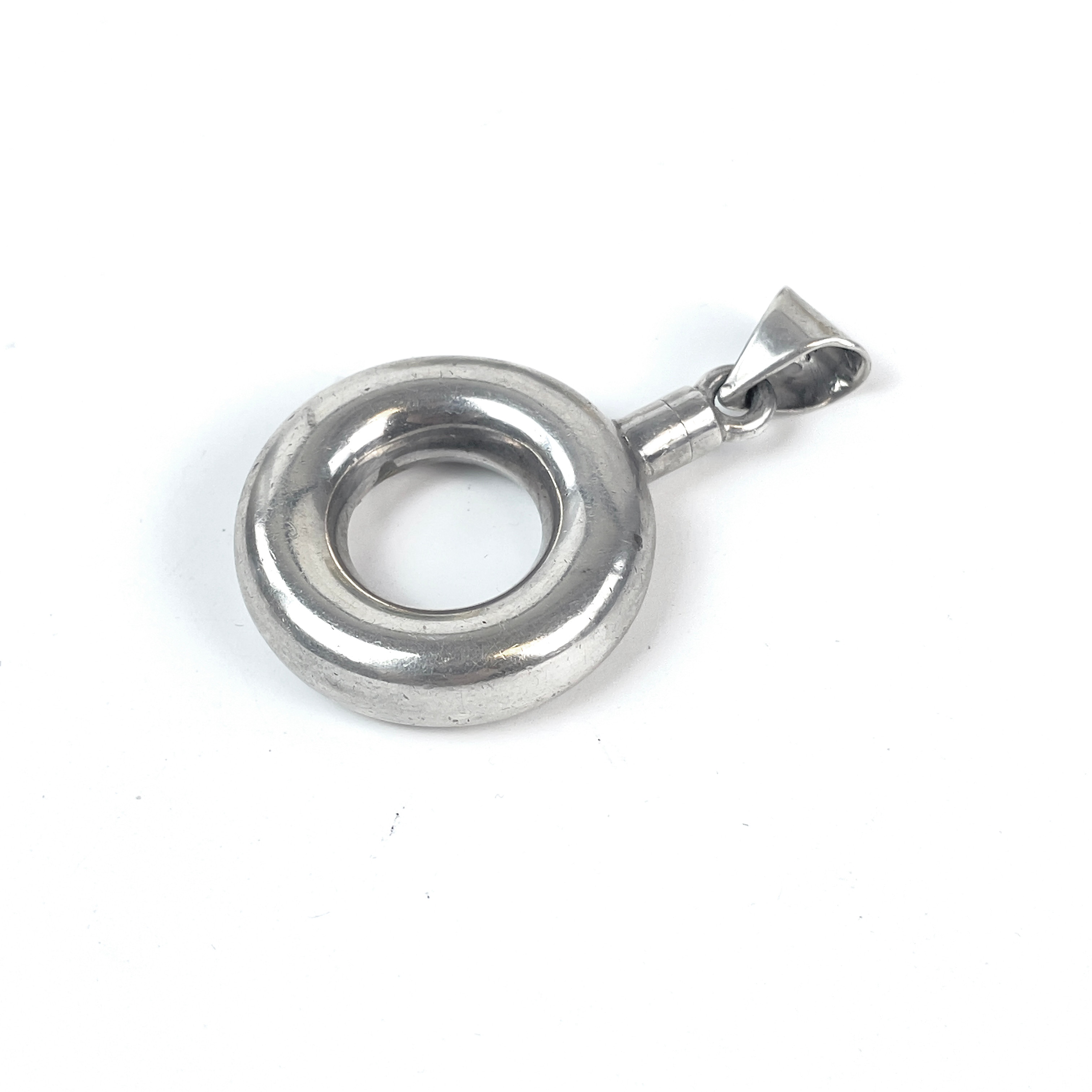 HÄNGE, sterling silver, Mexico.