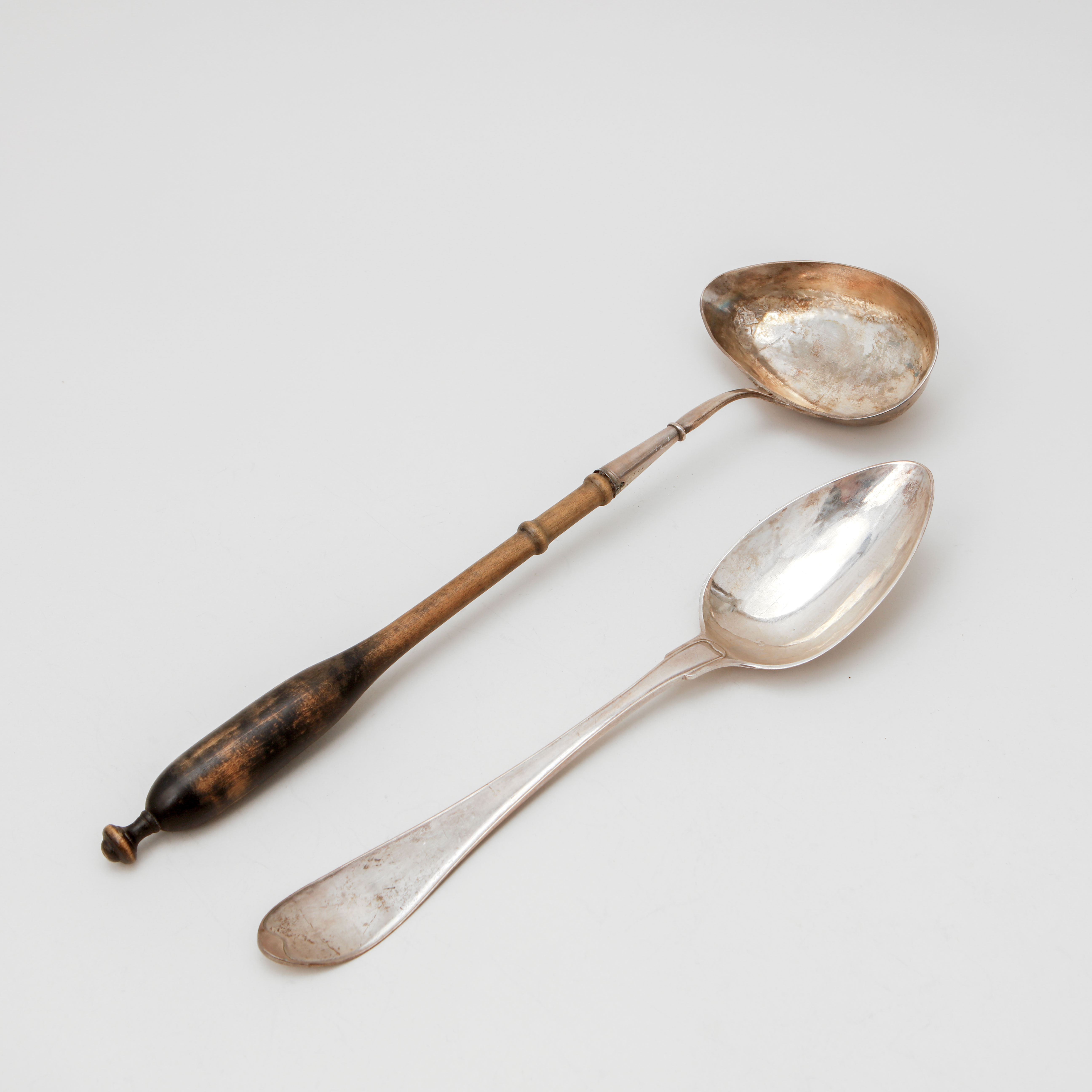 BÅLSLEV och RAGUSKED, silver, Borås 1800-tal. Totalvikt ca 200 g.