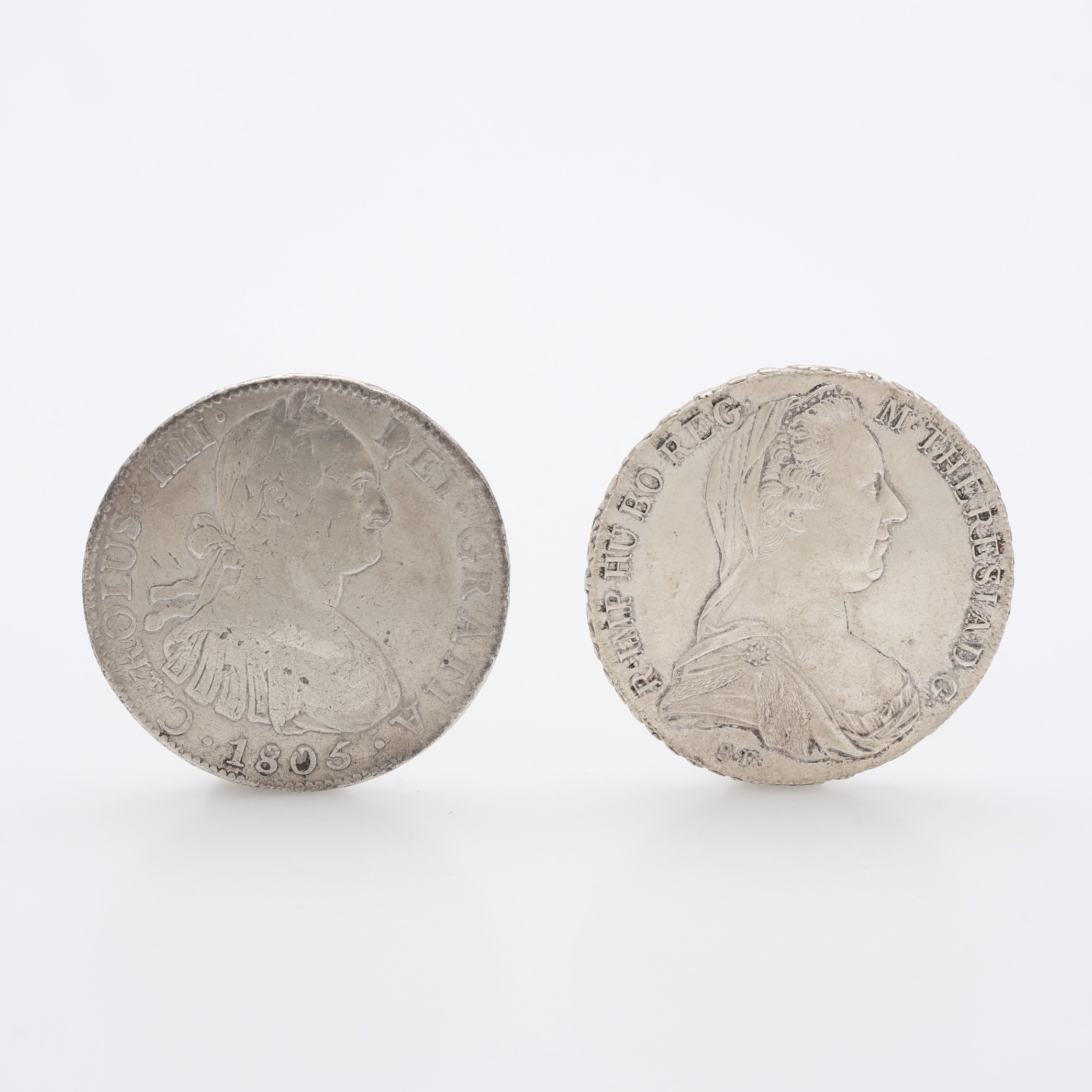 ÄLDRE SILVERMYNT, 2 ST, maria theresia-thaler och 8 reales, Mexiko, 1805, totalt 54,6 g.