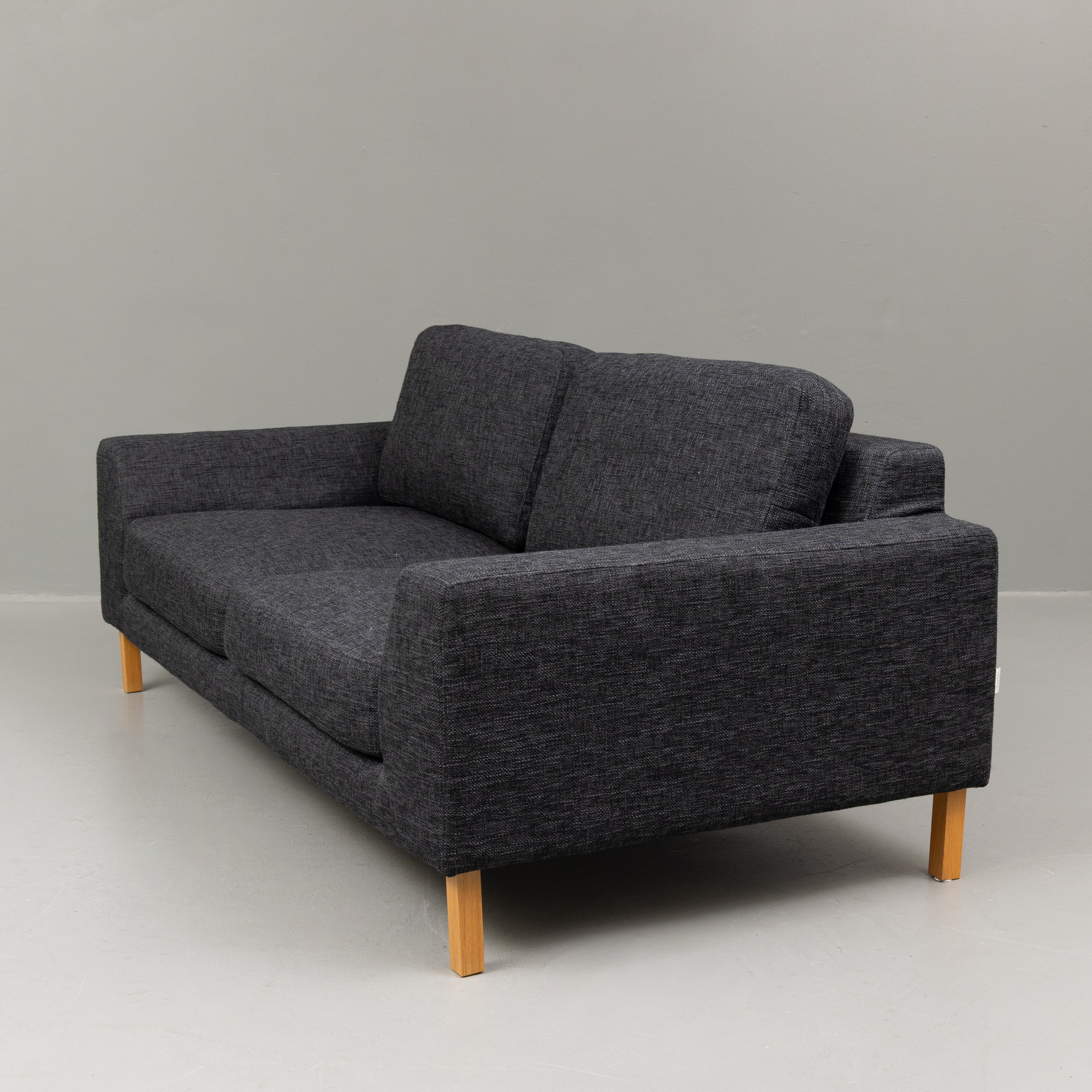 IHREBORN. soffa, 2-sits, klädd i ulltyg, Ihreborn, Småland, 2000-tal.