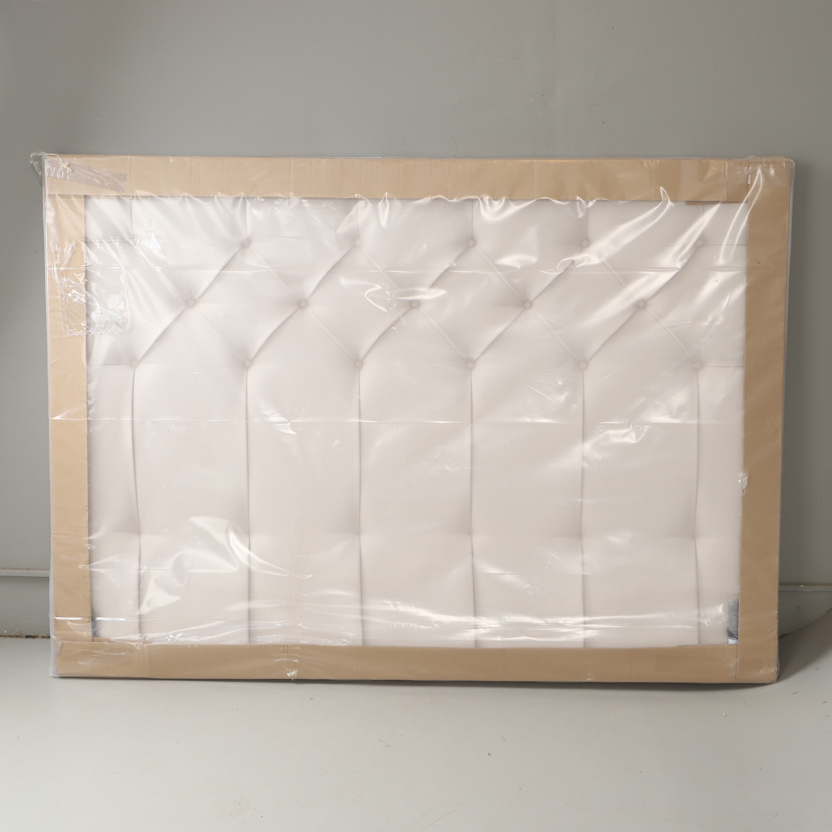 SÄNGGAVEL, Promise headboard.