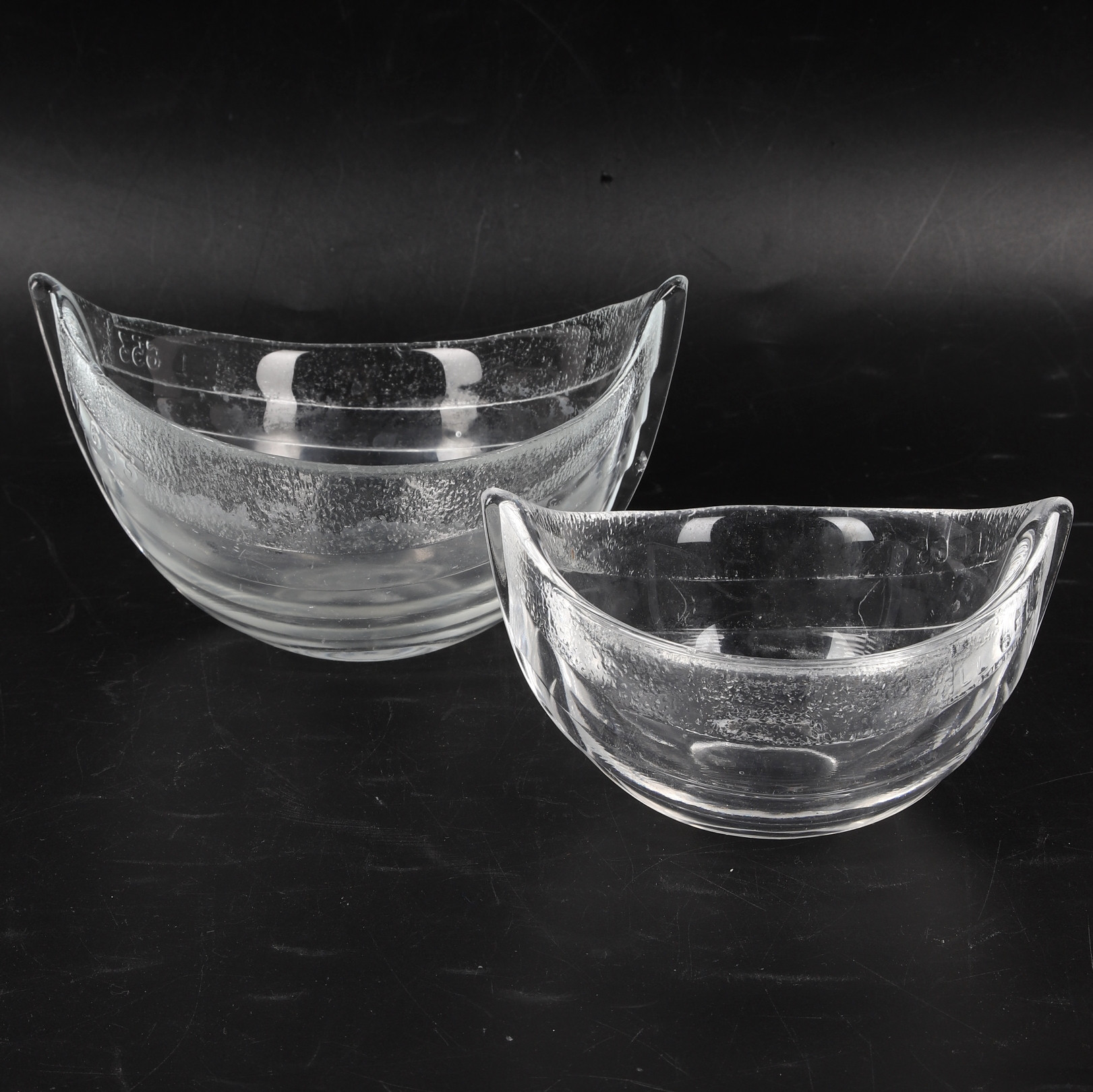 PAUL ISLING. Trålare, ett par, glas, Nybro Glasbruk.