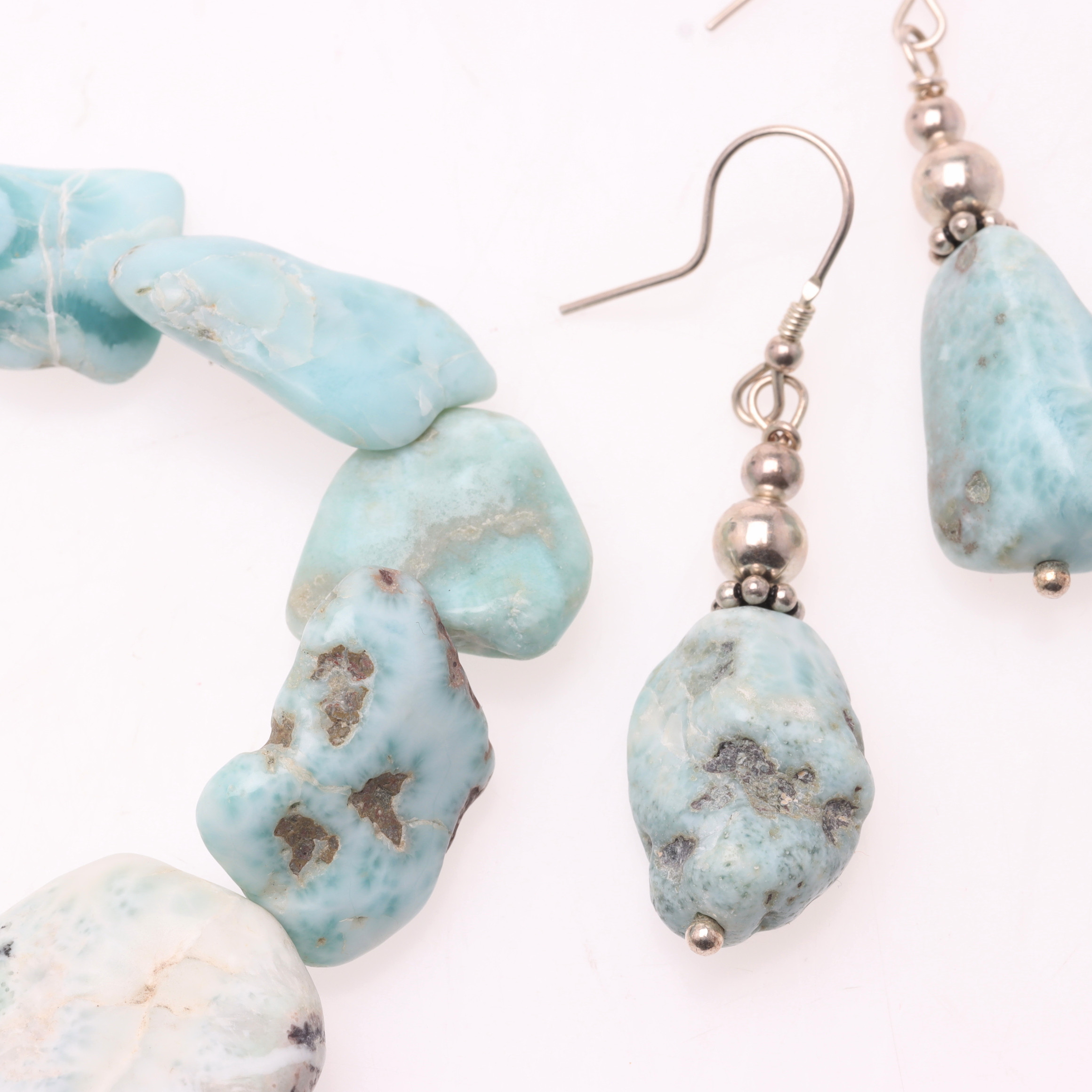 ARMBAND & ÖRHÄNGEN, Larimar, handslipad råsten, obehandlad, silverlås.