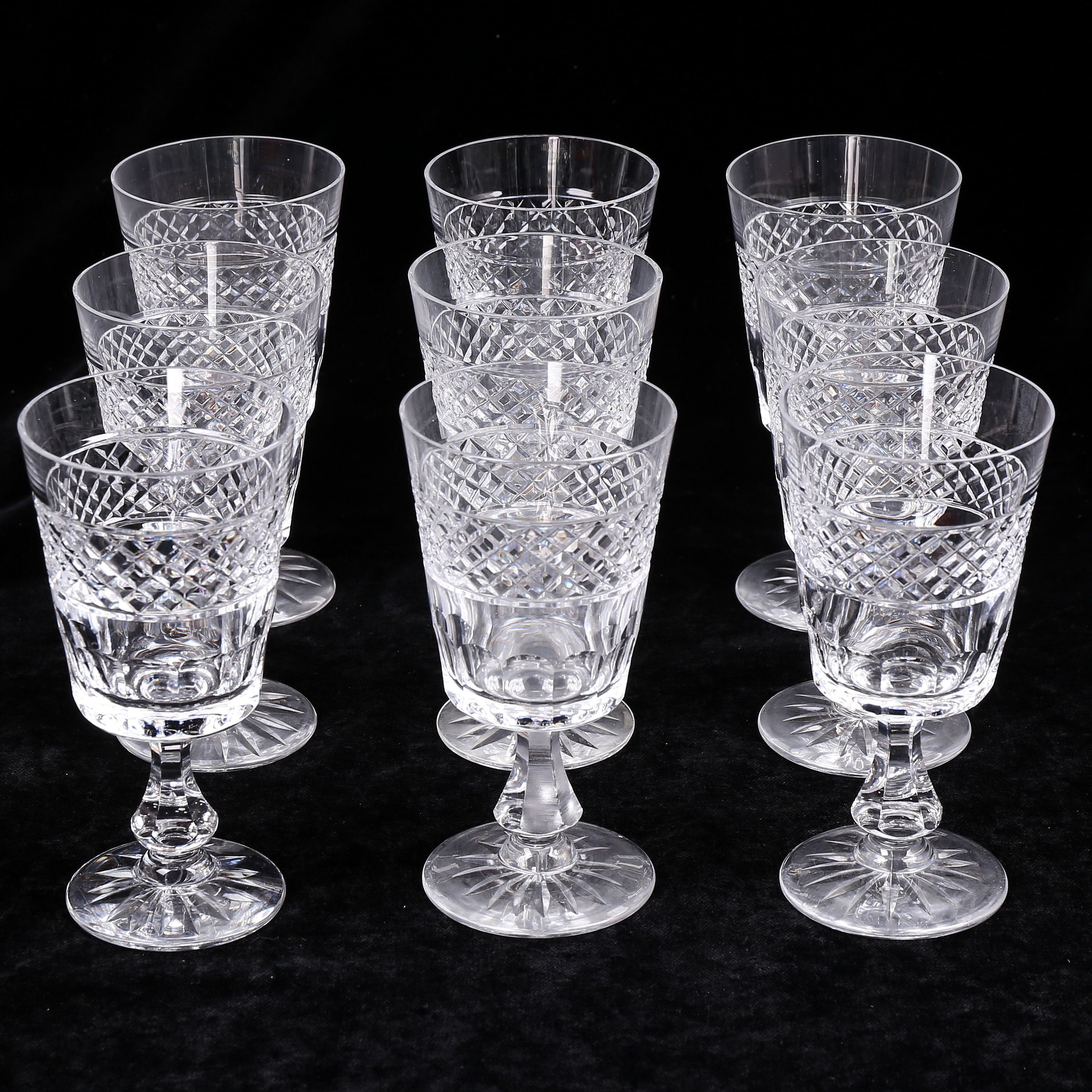 VINGLAS, 9 st, slipat glas.