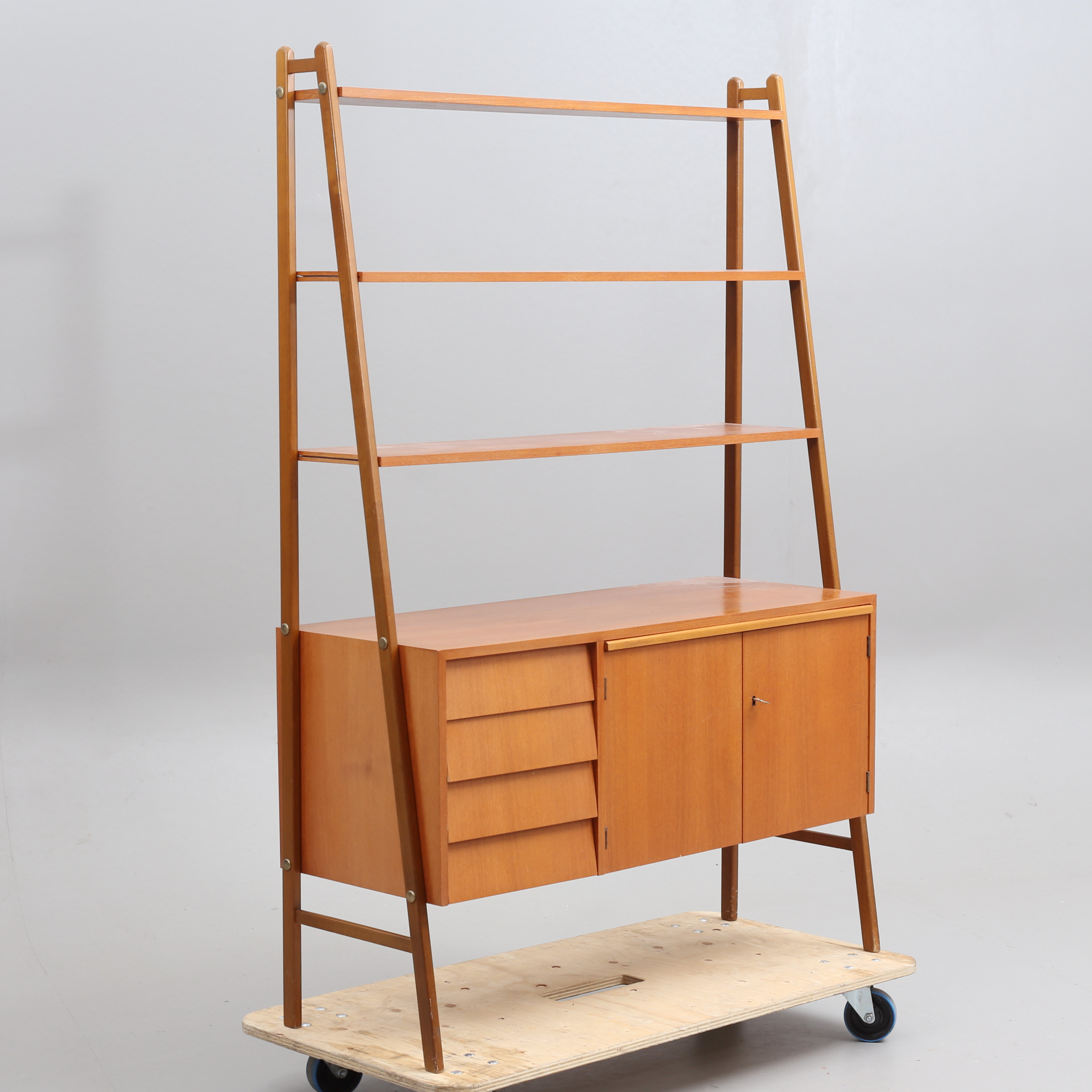 BOKHYLLA, teak, med skrivskiva, 1900-talets mitt.