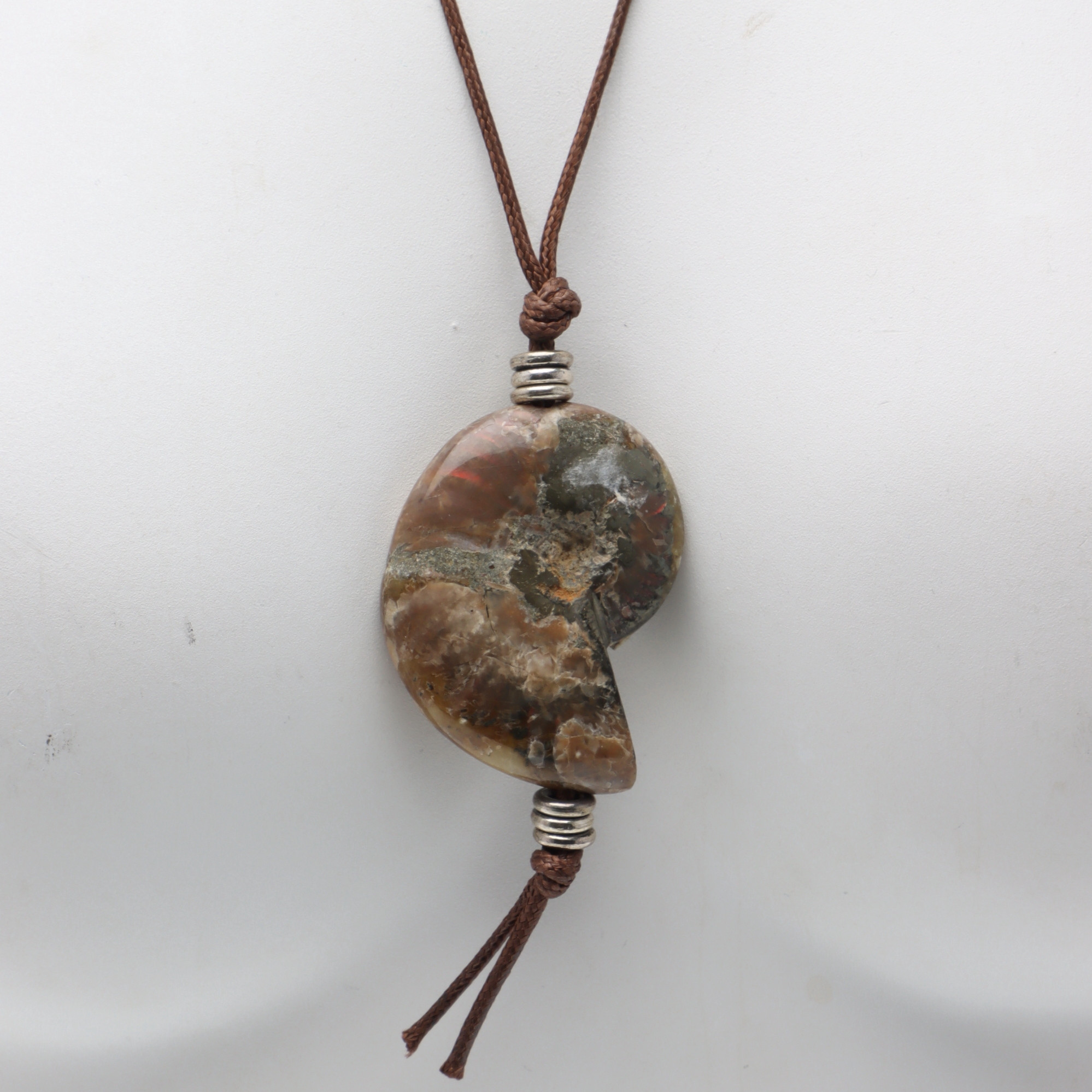 COLLIER, amonit, rem i ekologiskt vaxat lin.