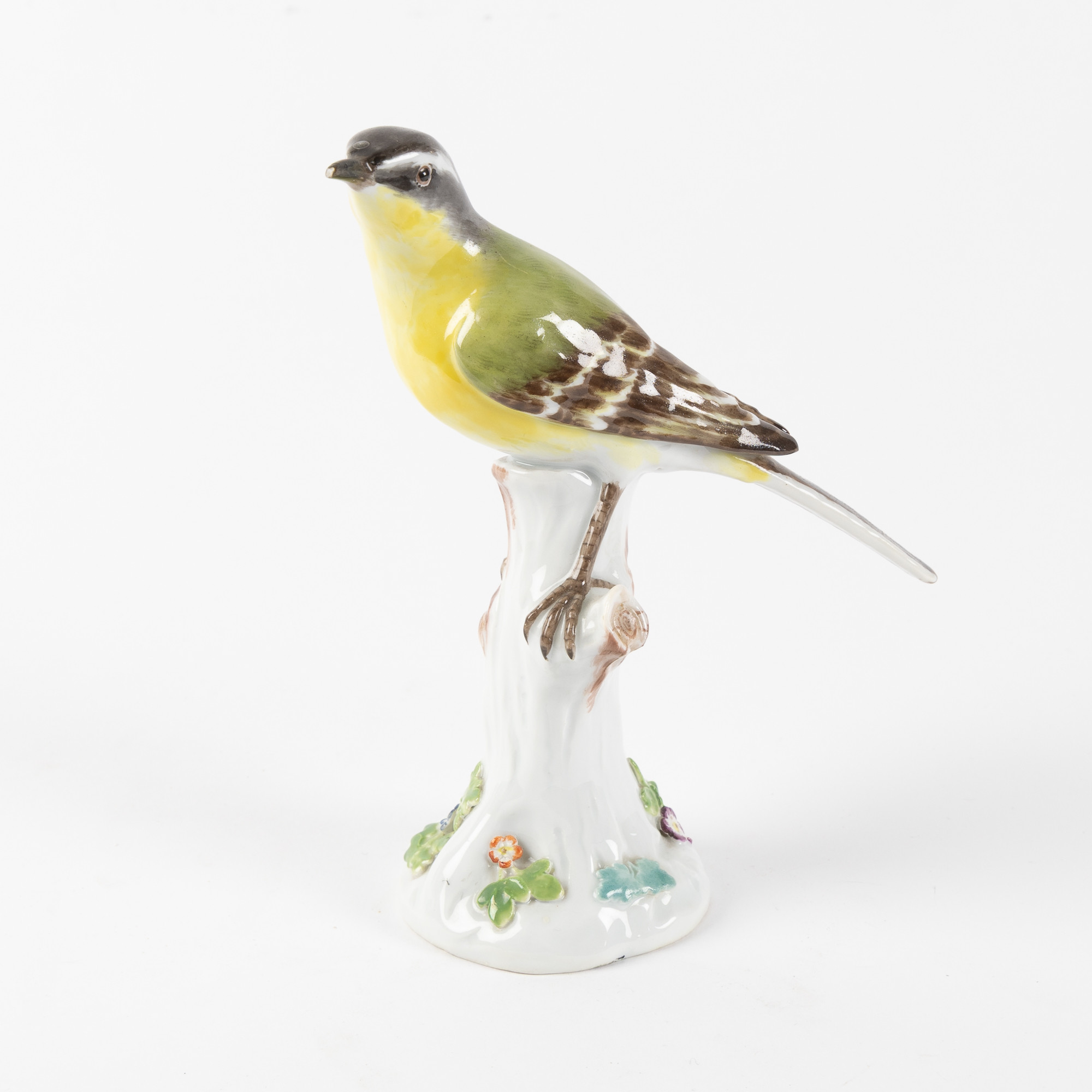 FIGURIN, Meissen, fågel på trädstam, porslin, 1900-tal.