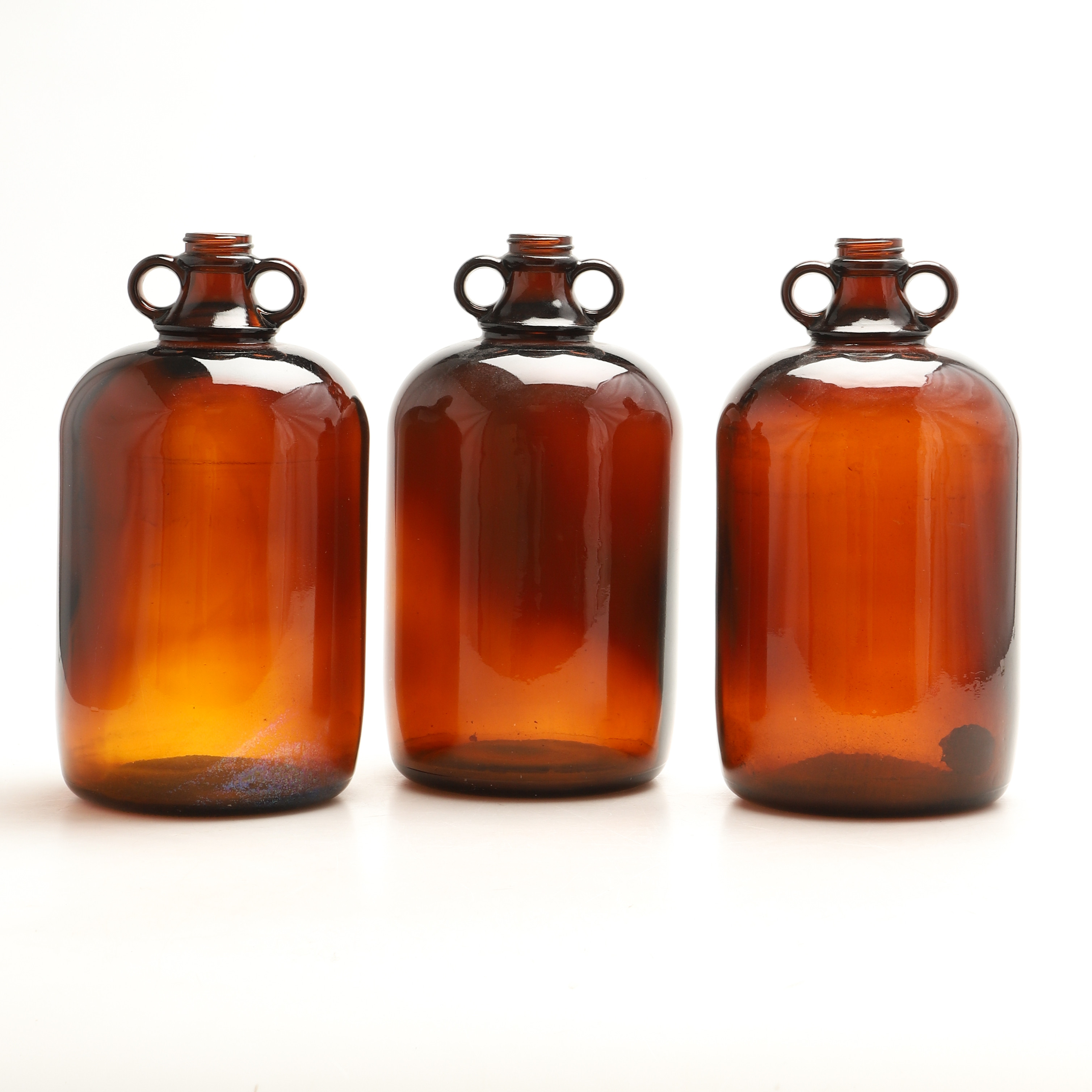 BUTELJER, glas. 3 st. 1900-tal.