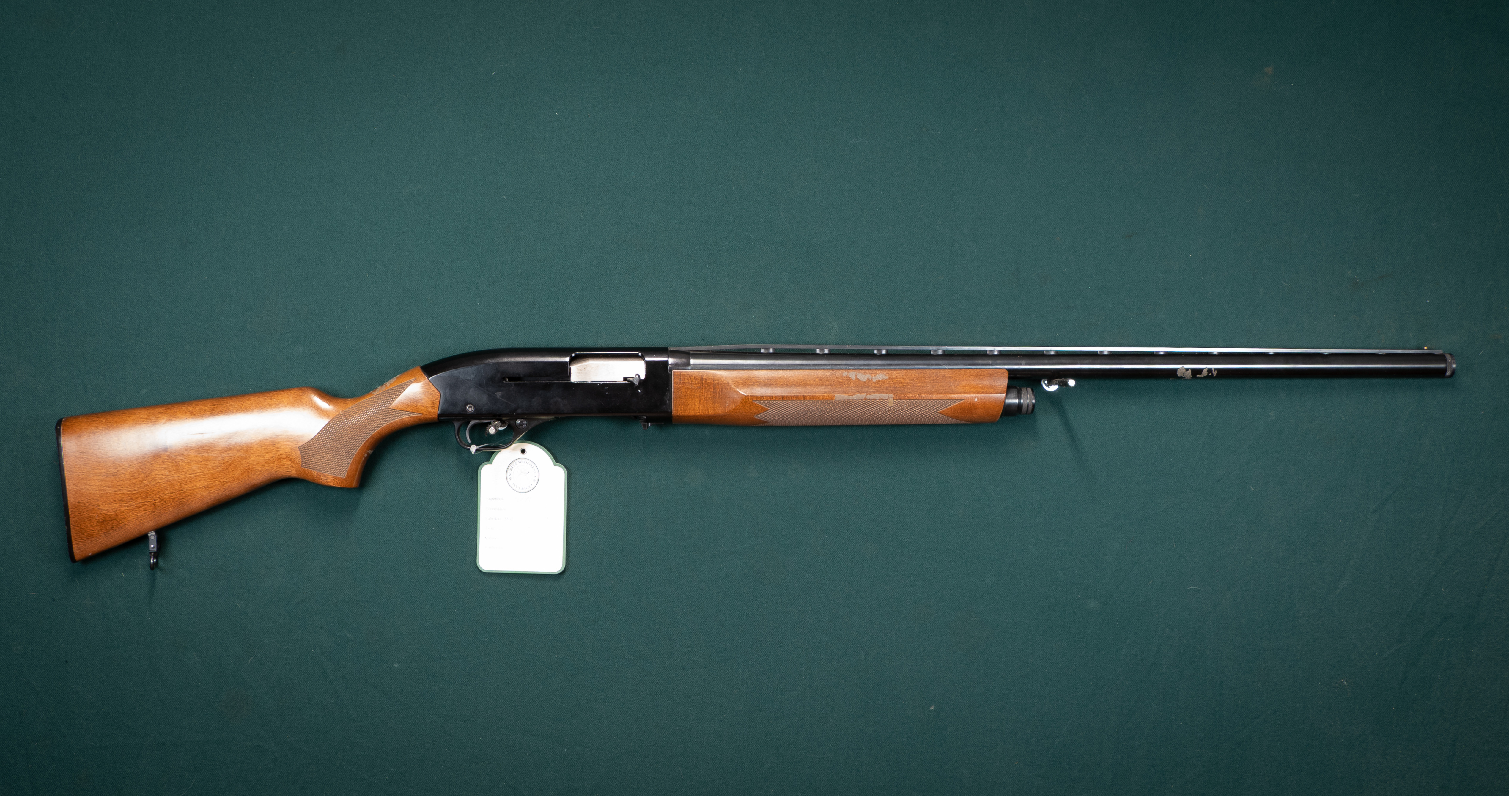 Winchester Model 140 Kaiber 12. Tillv.nr. N1131380.