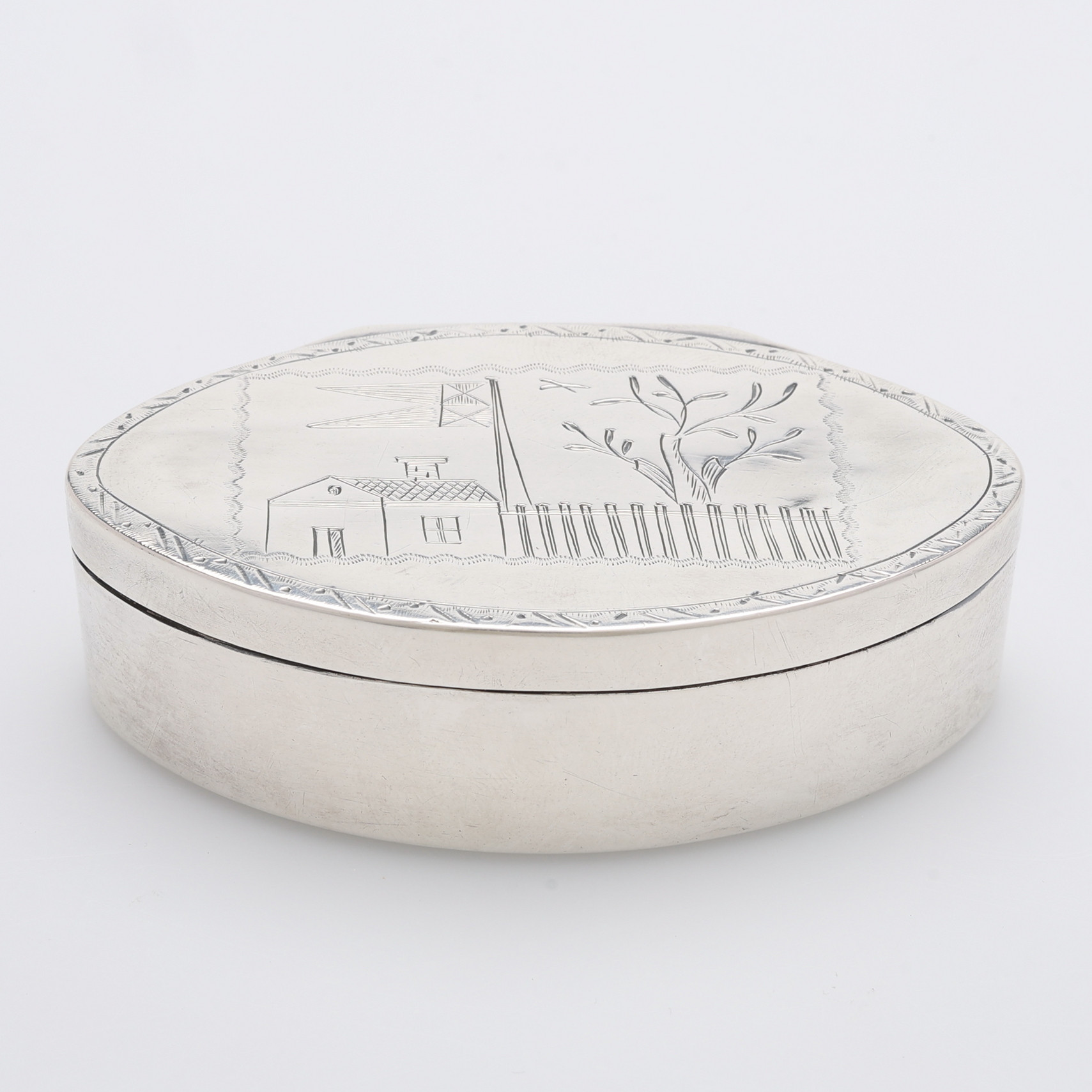 OLOF HAGRELIUS, SPETSDOSA, SILVER, Mariefred, 1823, 50,6 g.