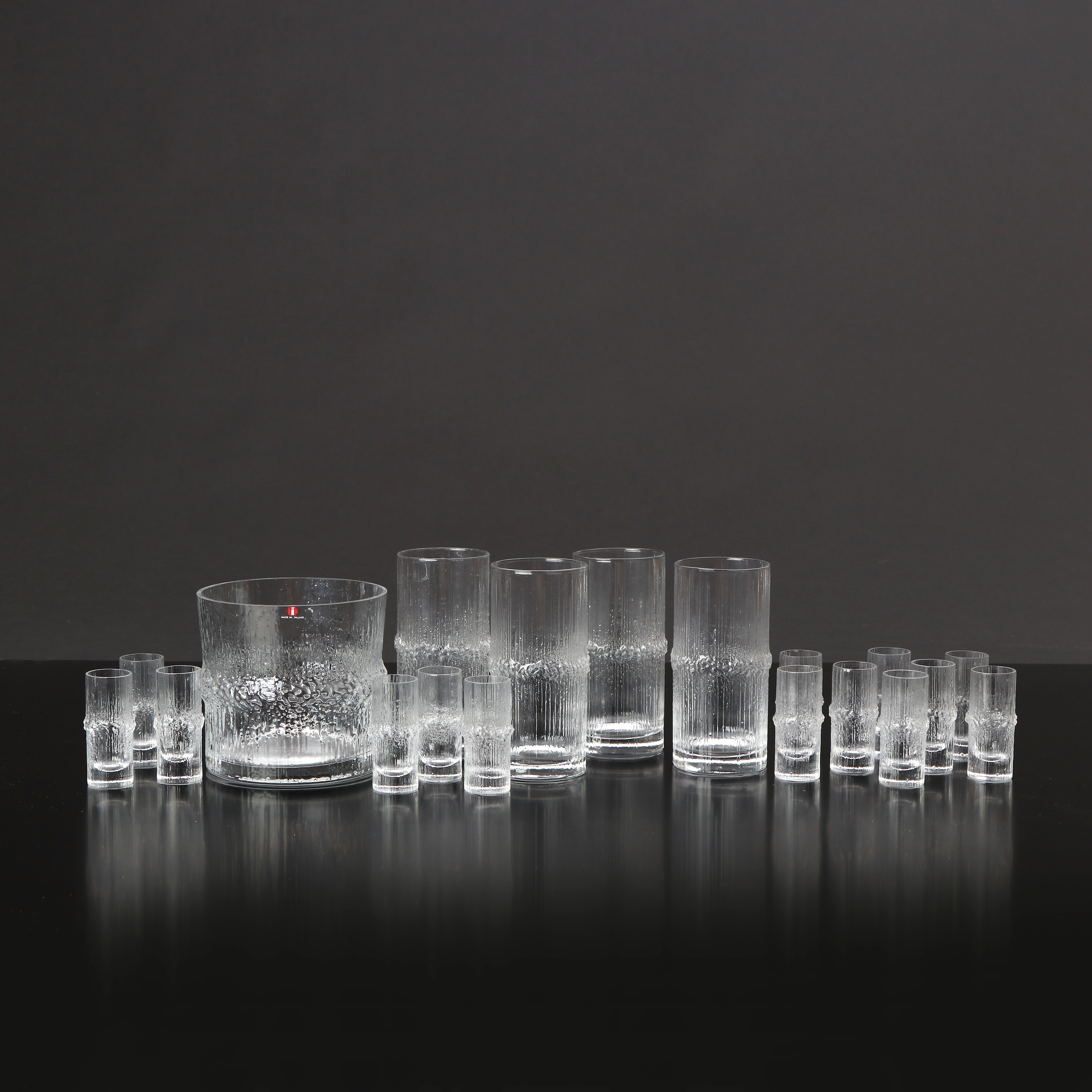 TAPIO WIRKKALA. GLAS, 19 DELAR. Iittala, "Niva".