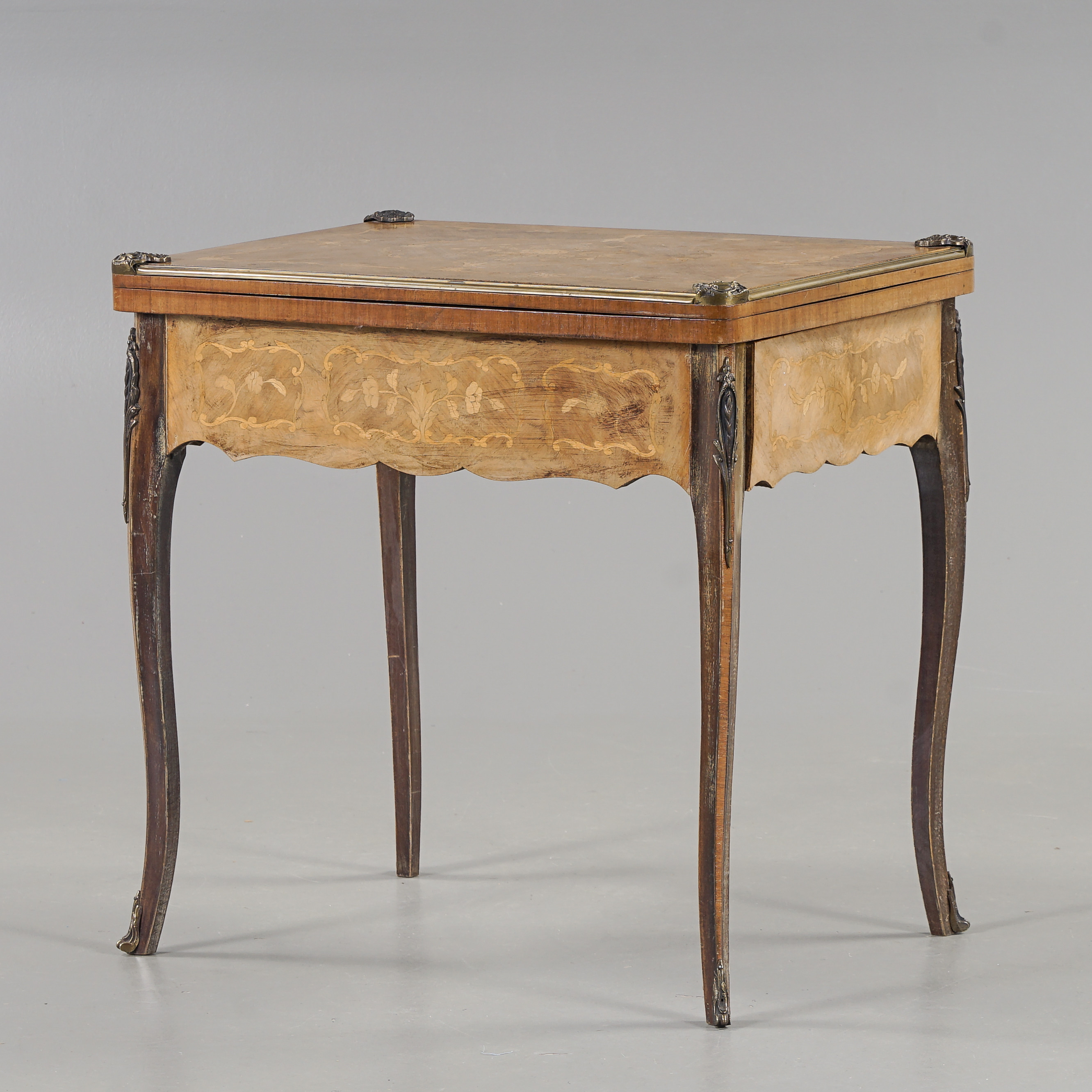 SPELBORD Louis XV-stil, Mahogny, 1900-talets första hälft.