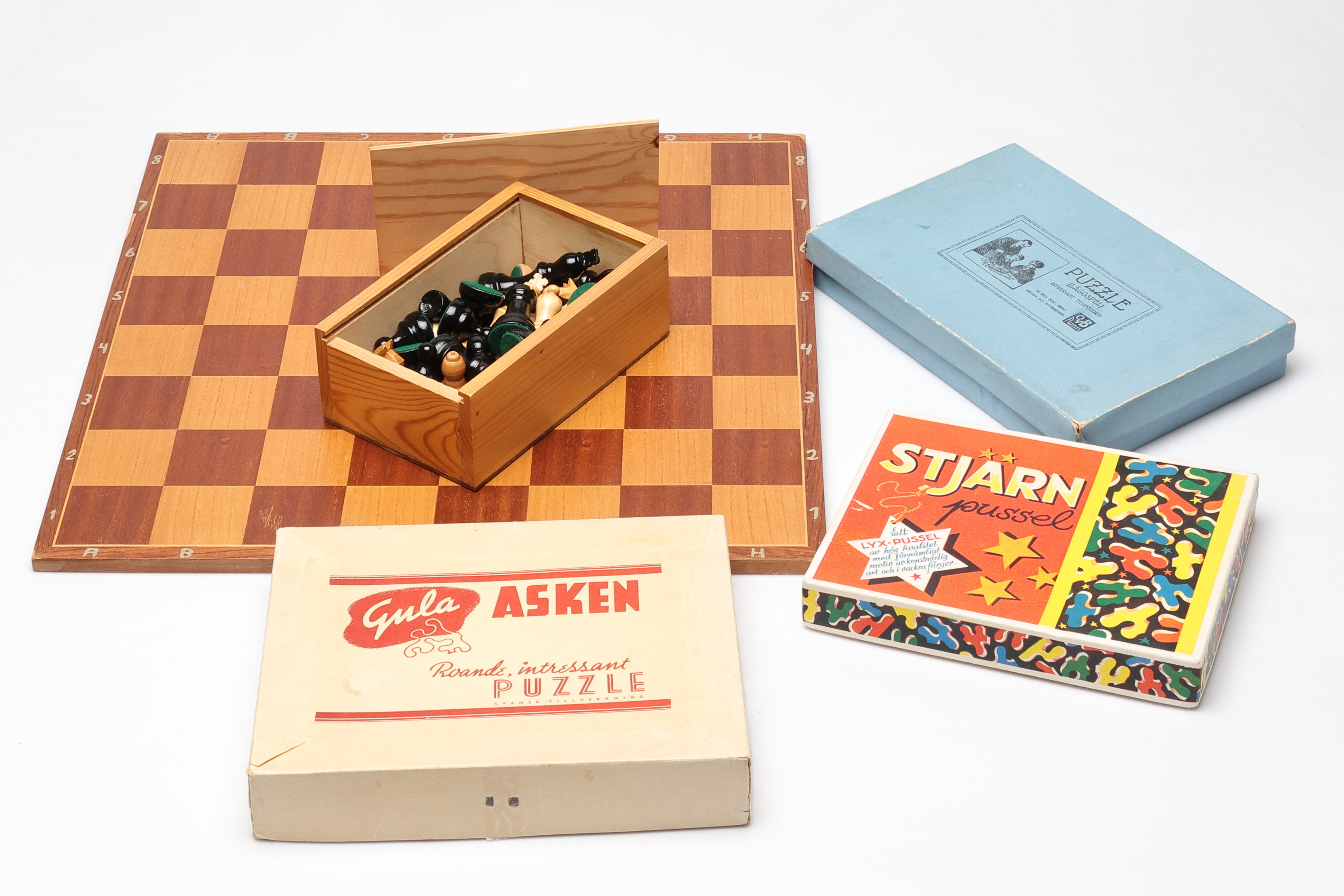 SPEL, 4 st, 1900-tal.