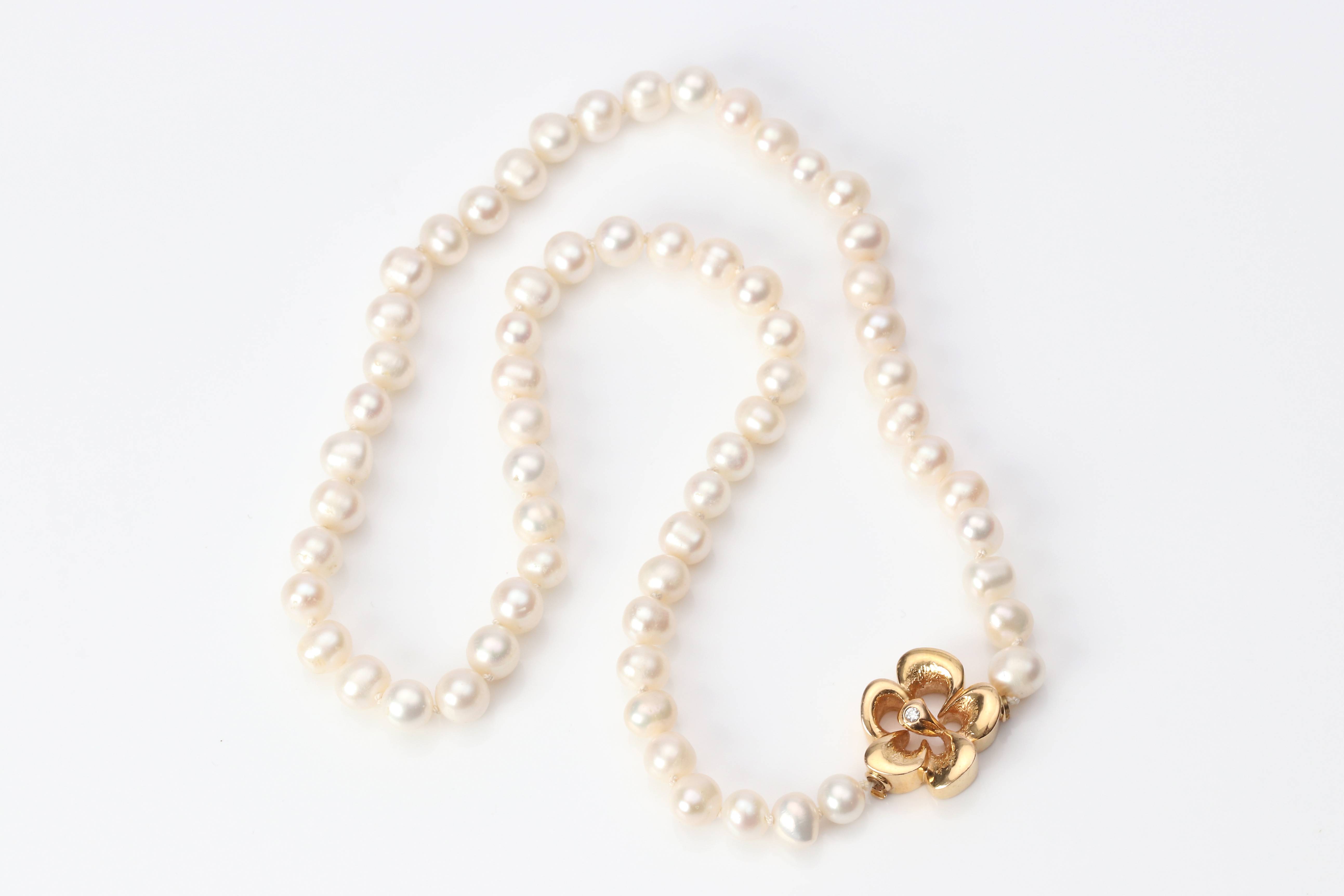 PER BORUP COLLIER 18K med diamant.