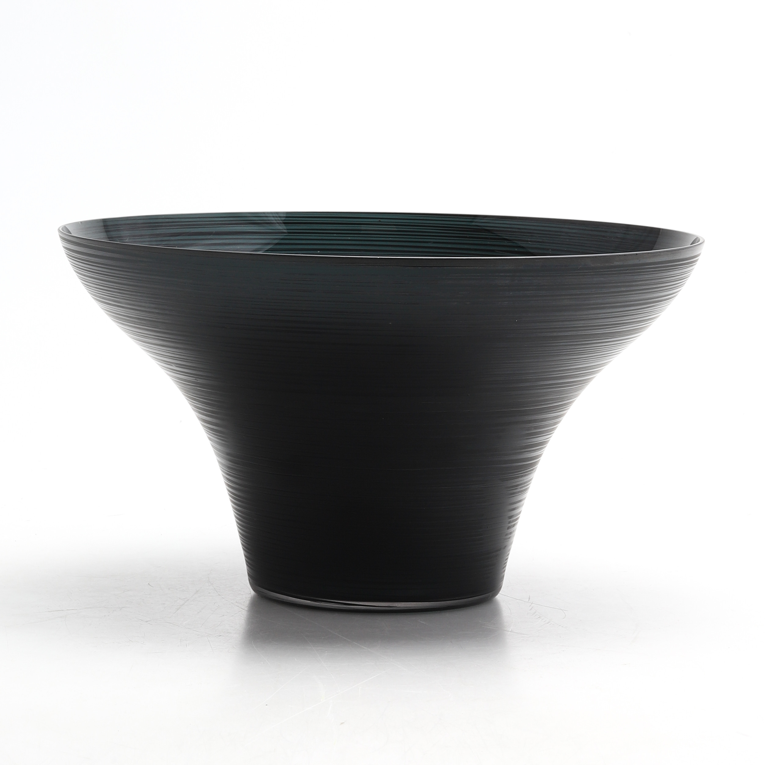 INGEGERD RÅMAN. SKÅL, glas, Orrefors Limited 2006, signerad.