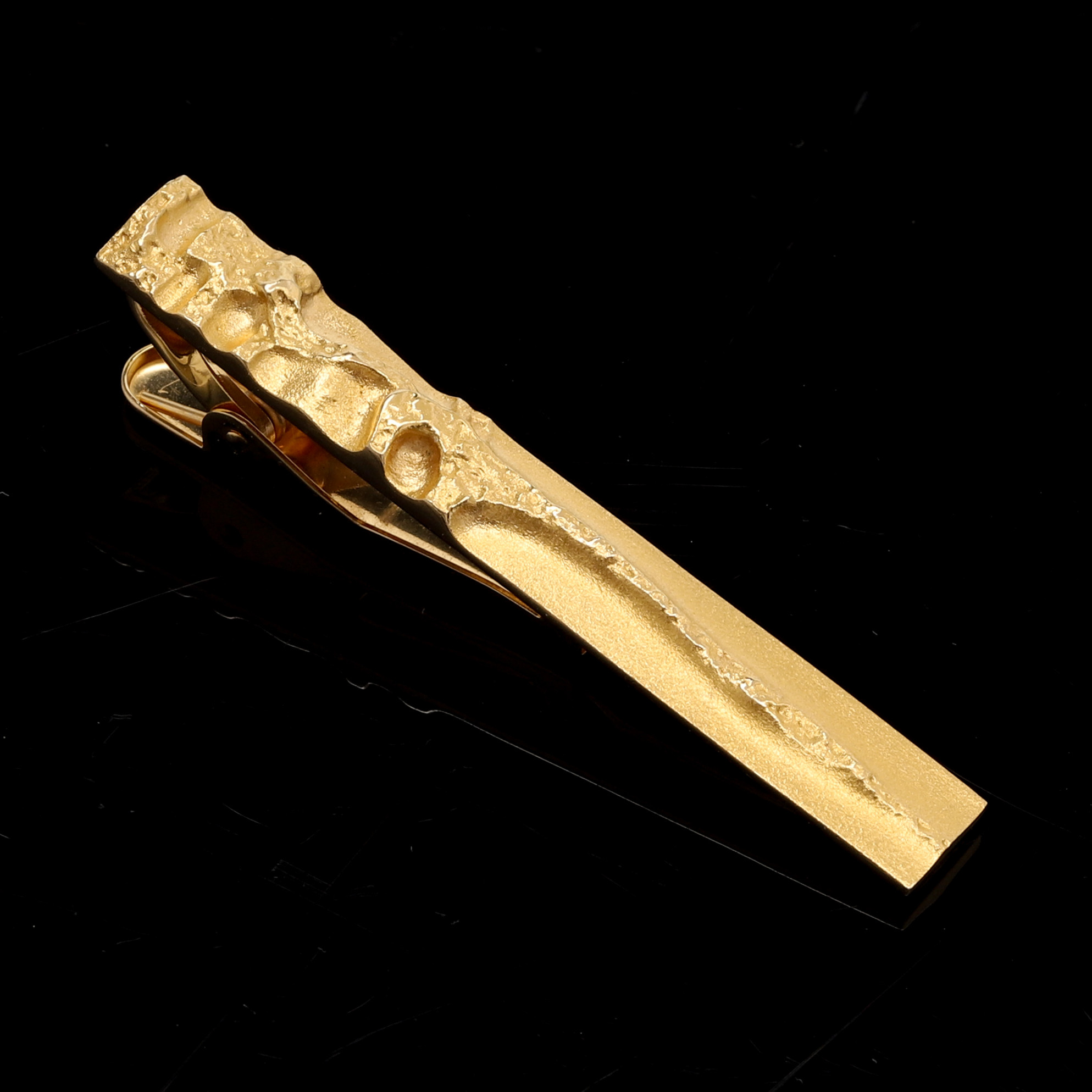 BJÖRN WECKSTRÖM. SLIPSNÅL, Lapponia, 18k guld. "Corsonna". Vikt ca 10,1 gram.