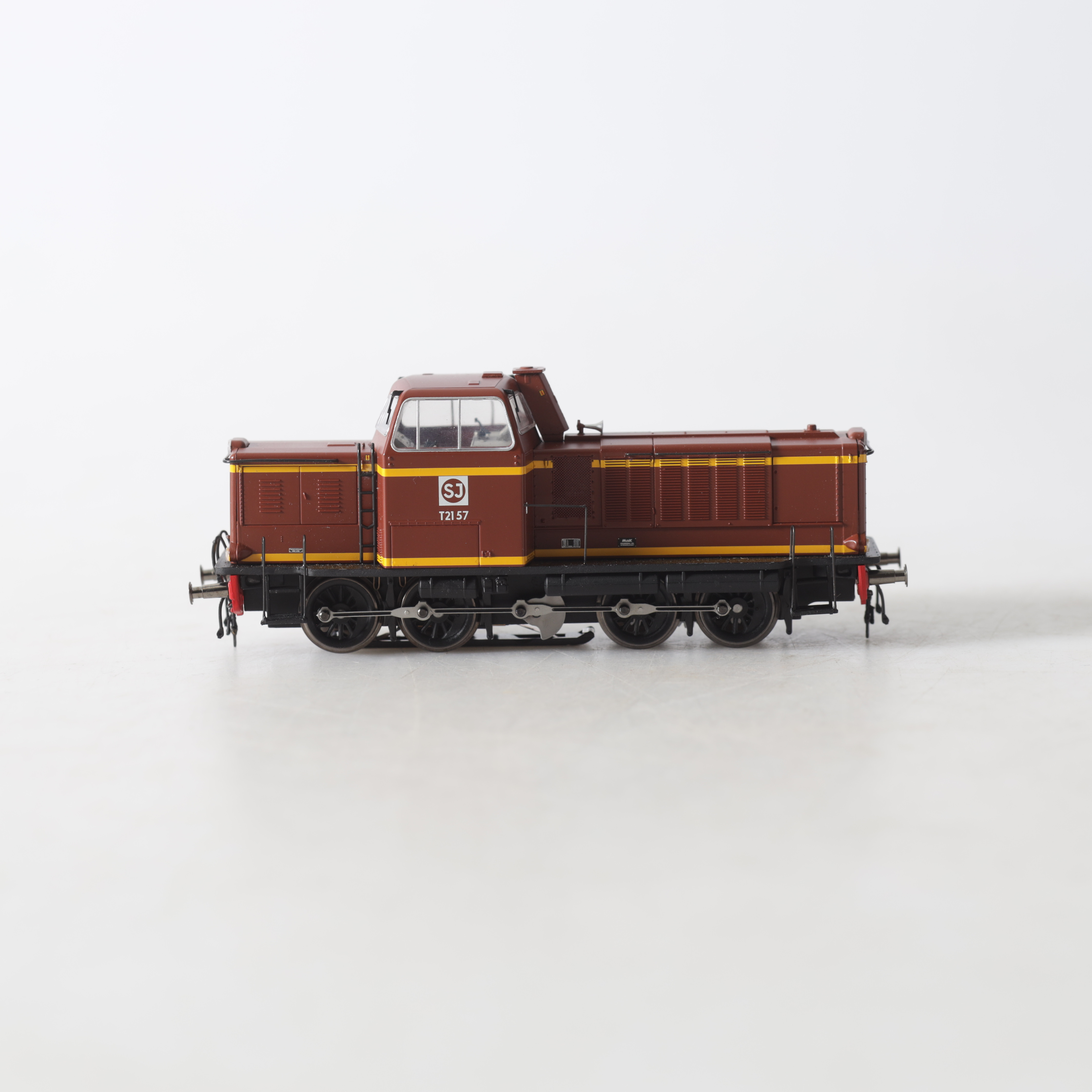 DIESELLOK, 21032, H0, SJ:s T 21, Heljan.