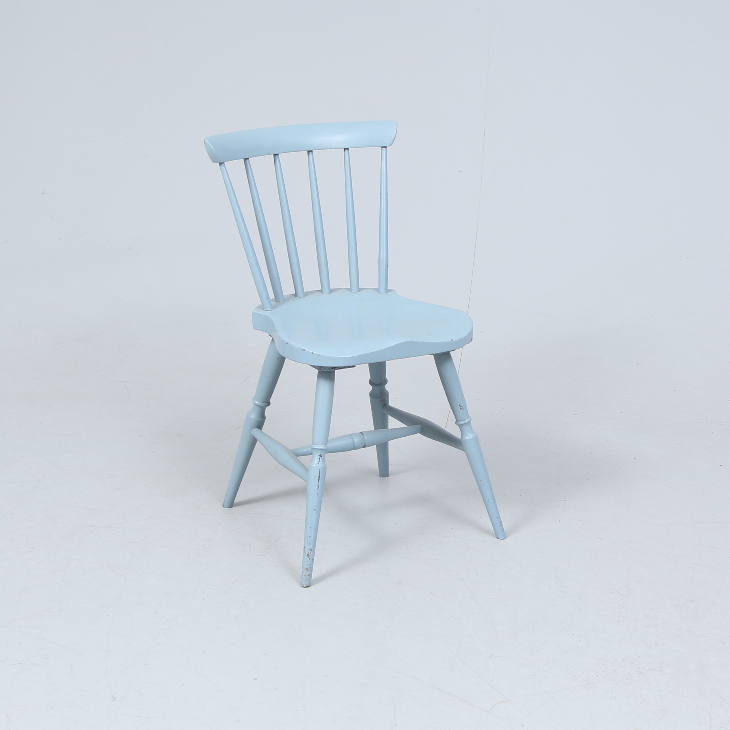 PINNSTOL, barnmodell, bemålad, tidigt 1900-tal.