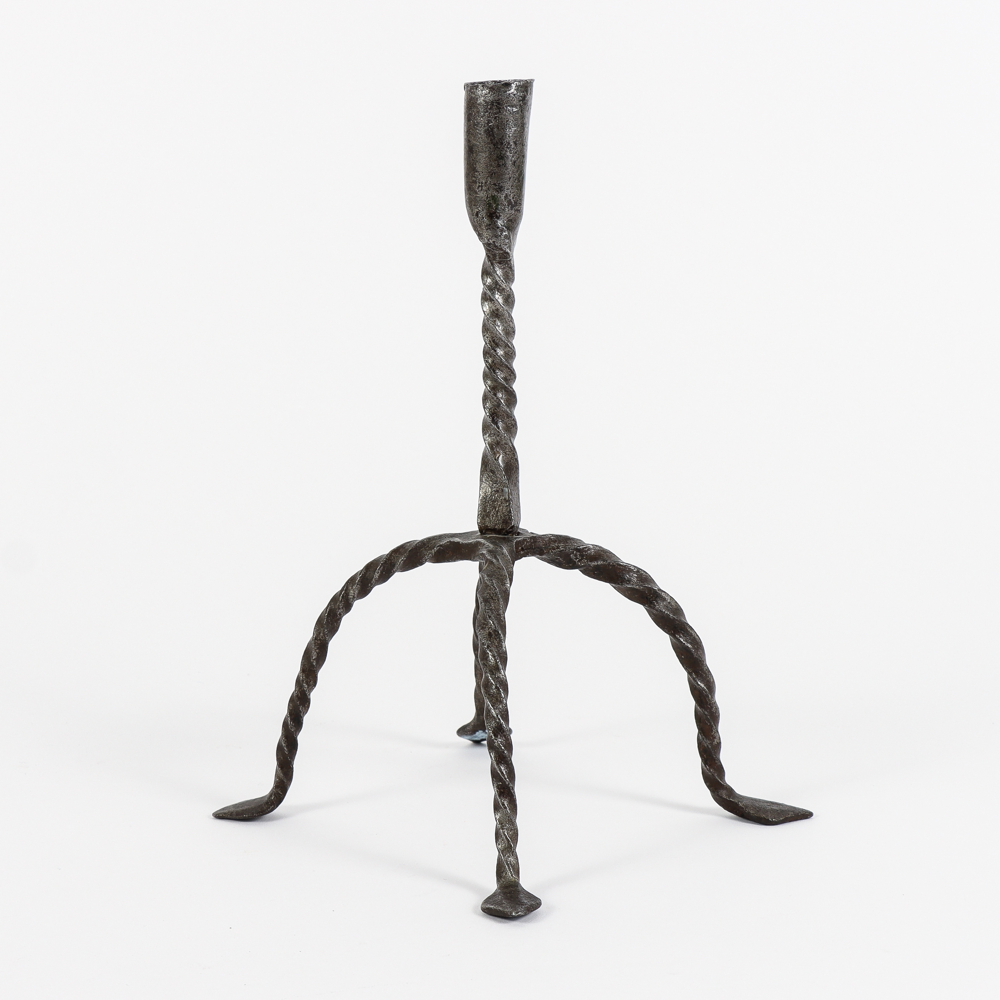 LJUSSTAKE, järn, efter äldre förlaga, 1900-tal.