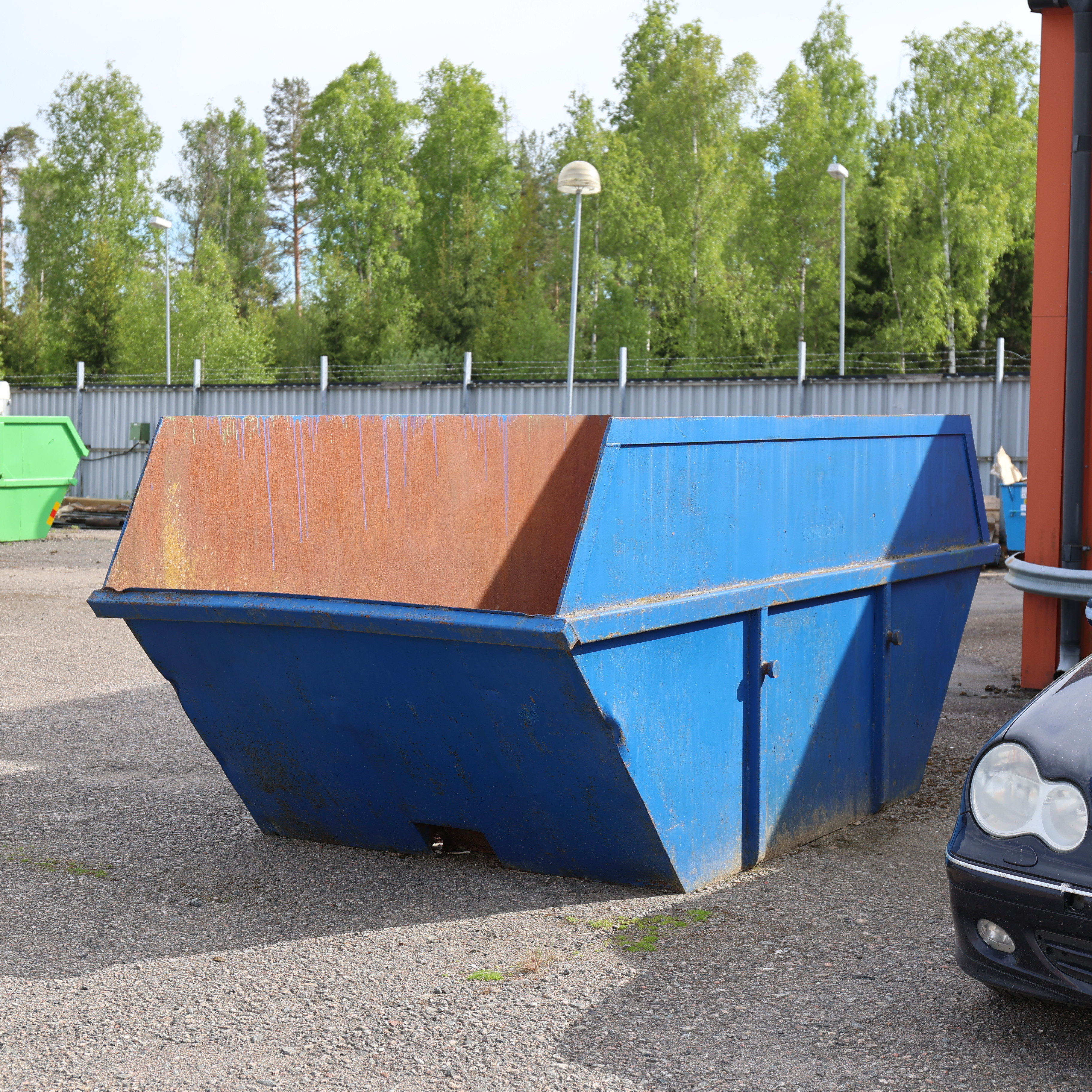 LIFTDUMPERCONTAINER.