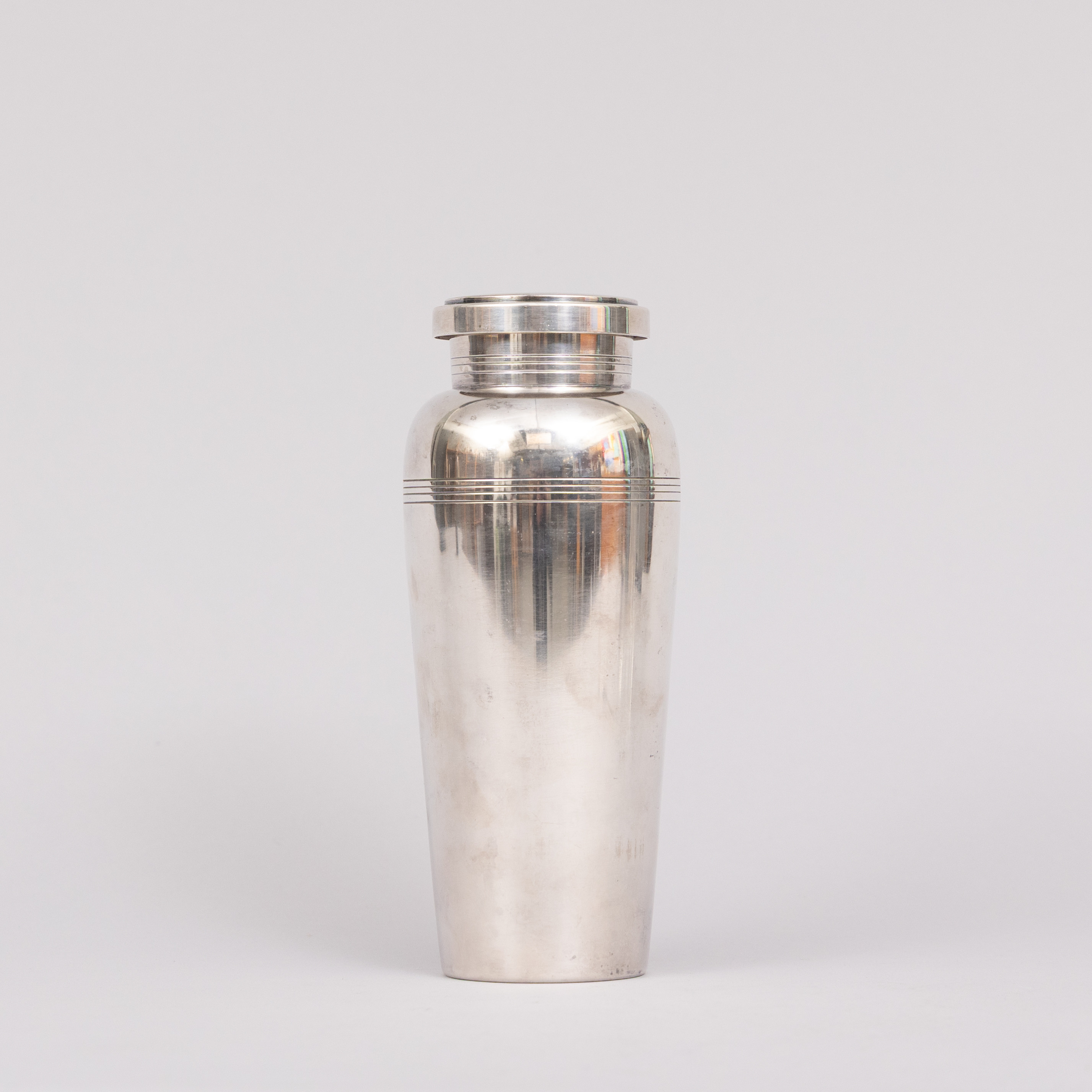 SYLVIA STAVE (1908-1994). Cocktailshaker, nysilver, modell 4172, formgiven 1934.
