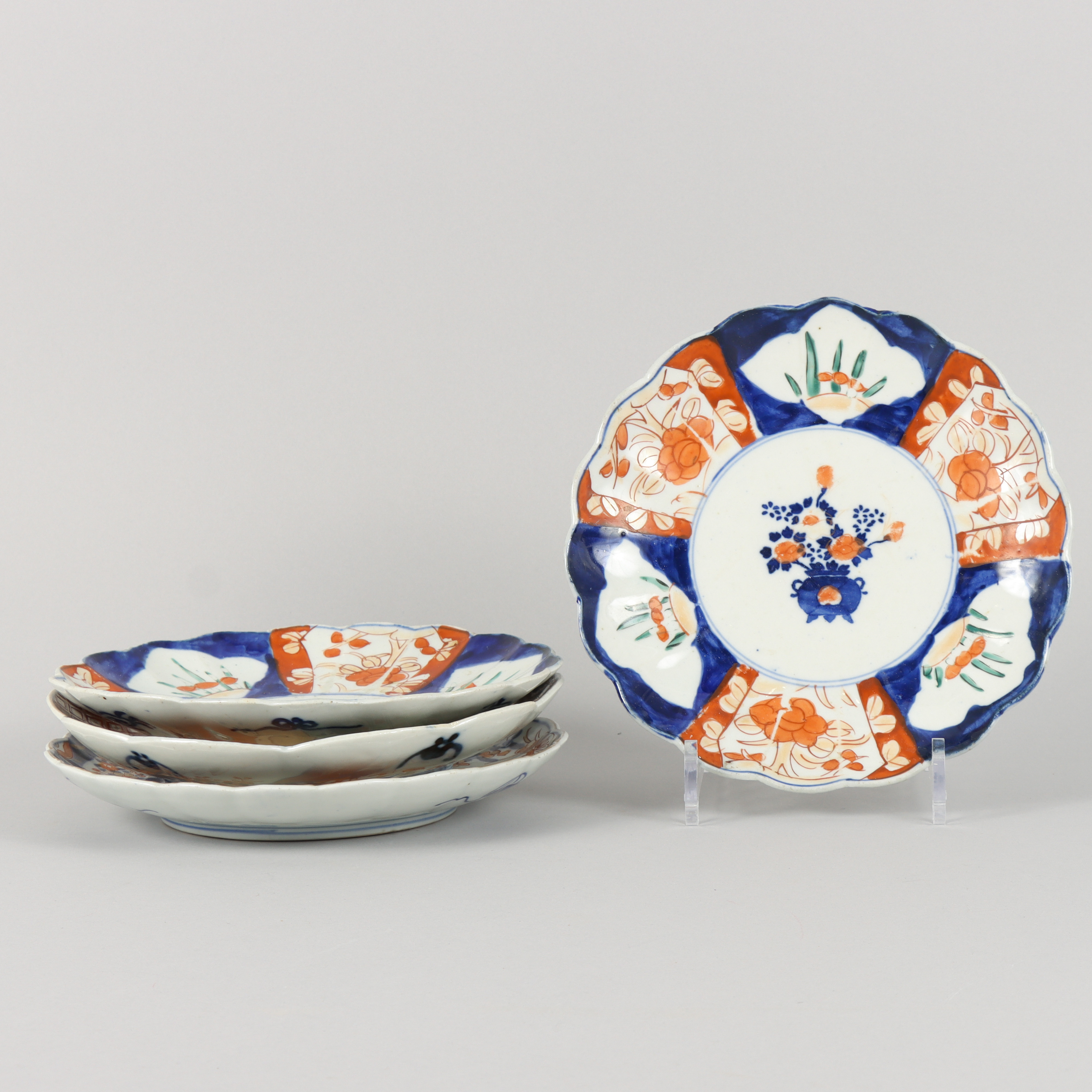 TALLRIKAR 4 stycken, porslin, Imari, Japan.