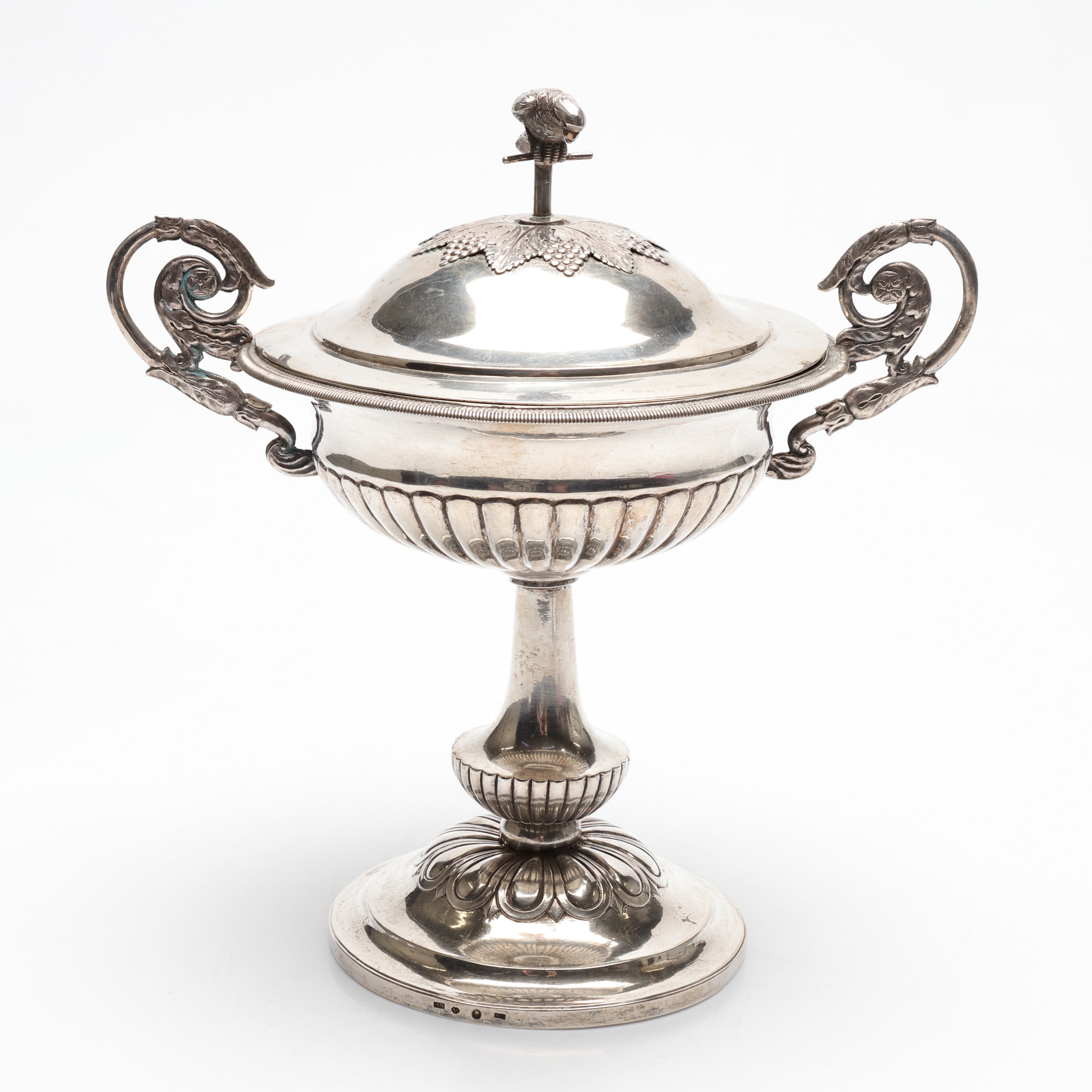 SOCKERSKÅL på fot, Empir, Silver, Stockholm, 1800-tal vikt cirka 669,5 gram.