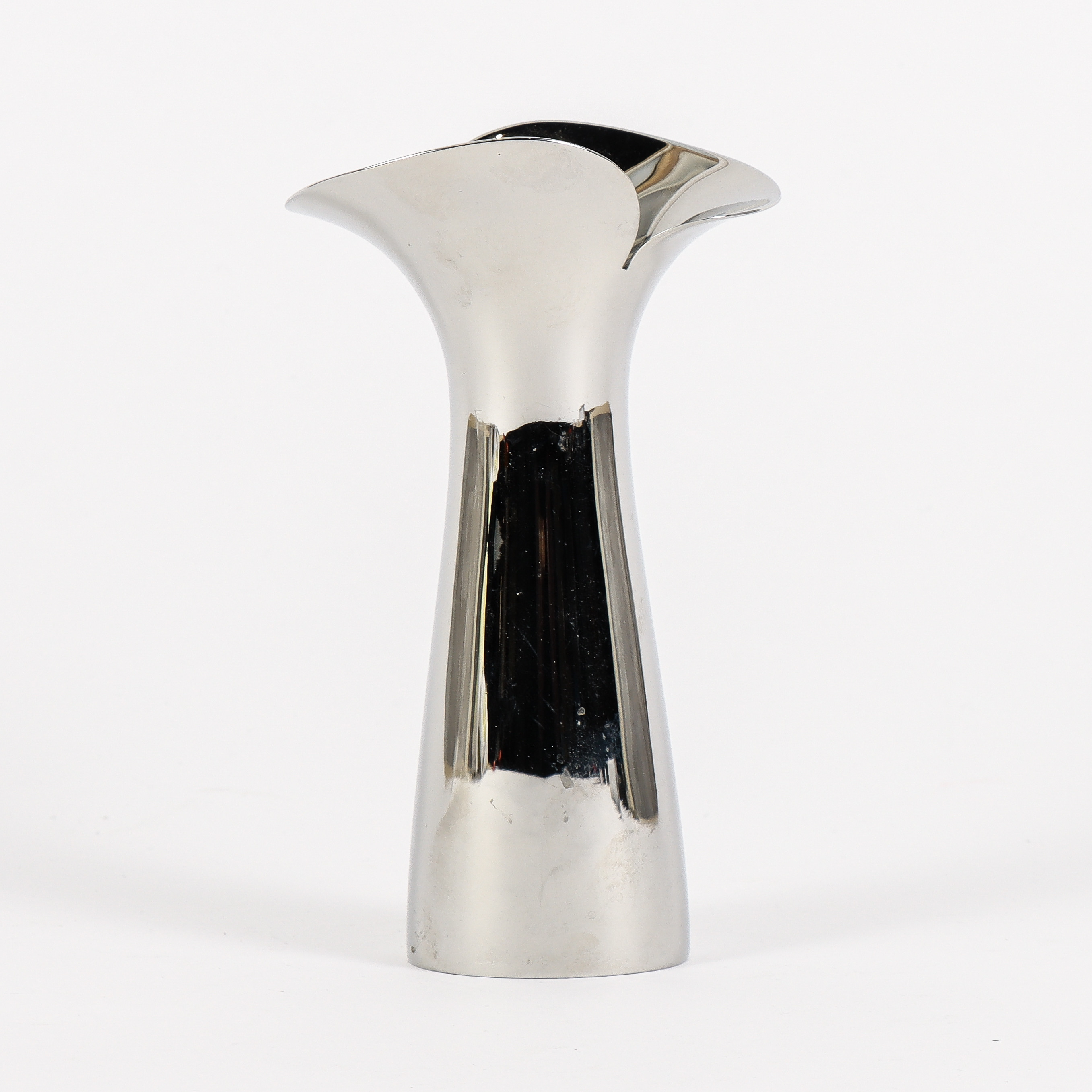 GEORG JENSEN. Vas, rostfri, Bloom Collection.