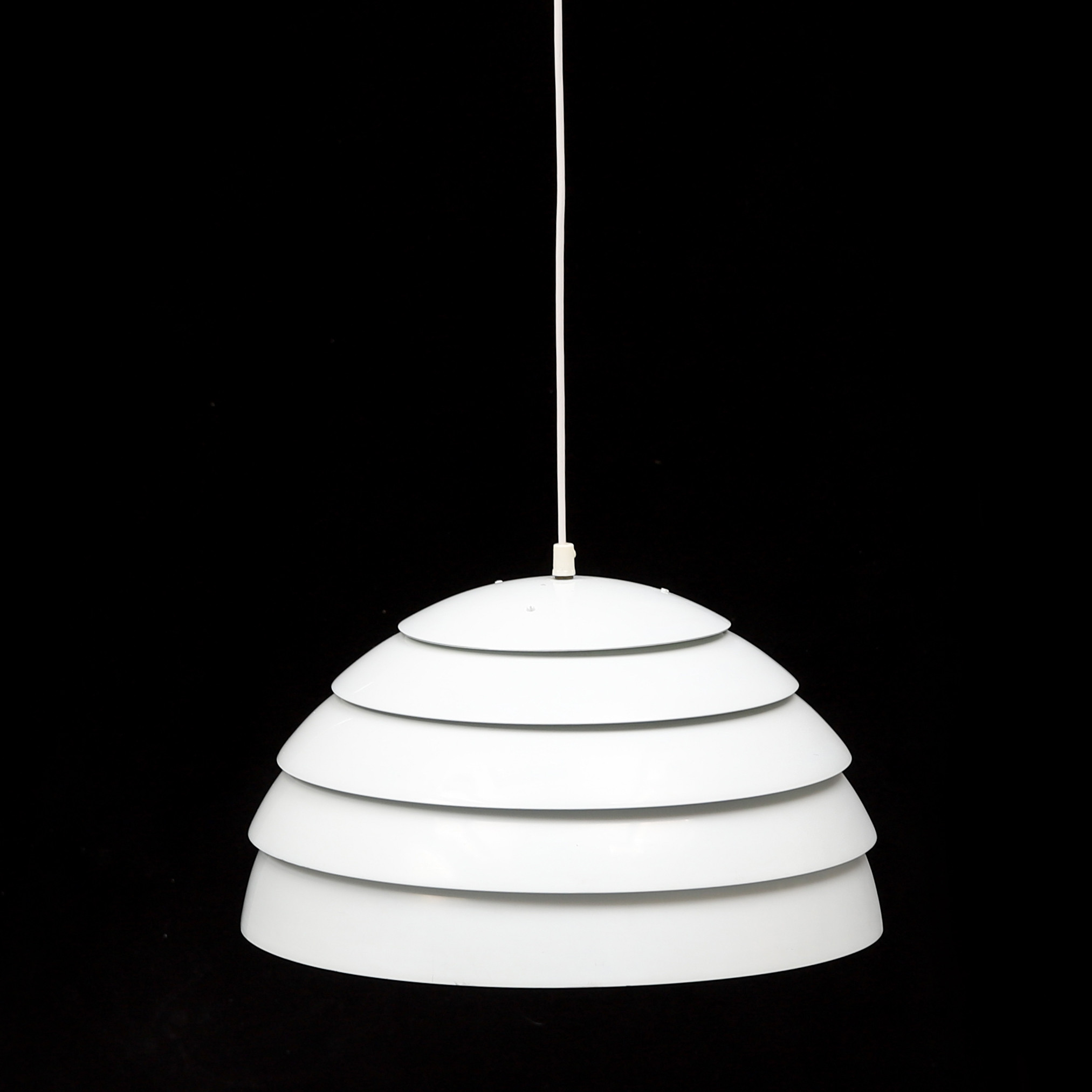 HANS-AGNE JAKOBSSON. Taklampa, modell T325/450.