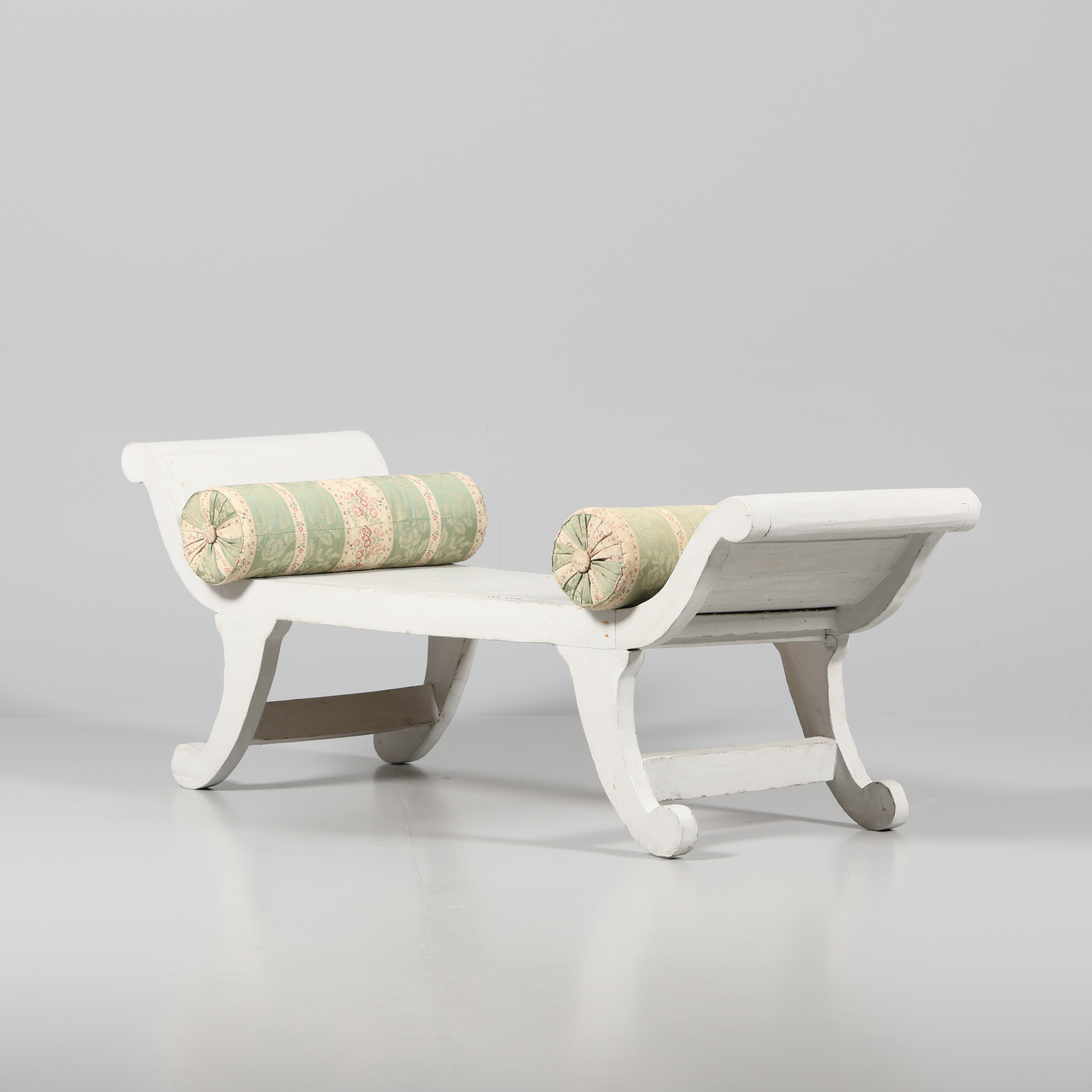 BÄNK, Karl Johan-stil, bemålad.