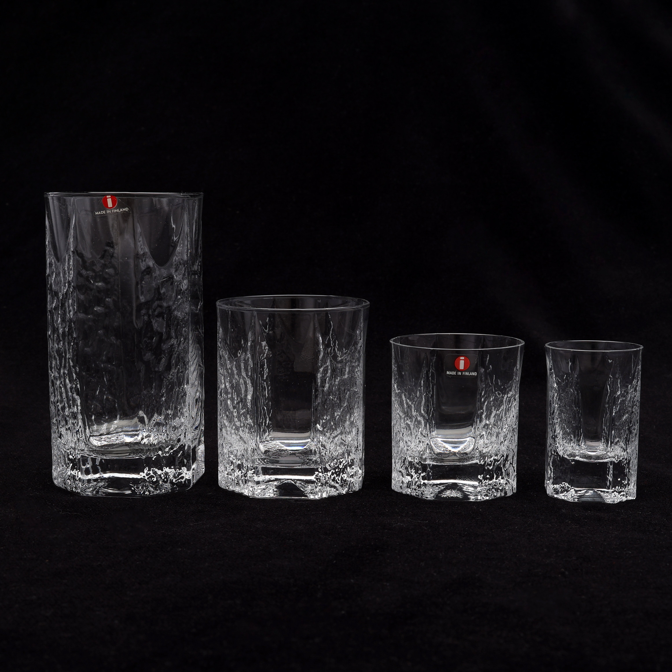 TIMO SARPANEVA. GLASSERVIS, 58 DELAR, "KALINKA", IITTALA.