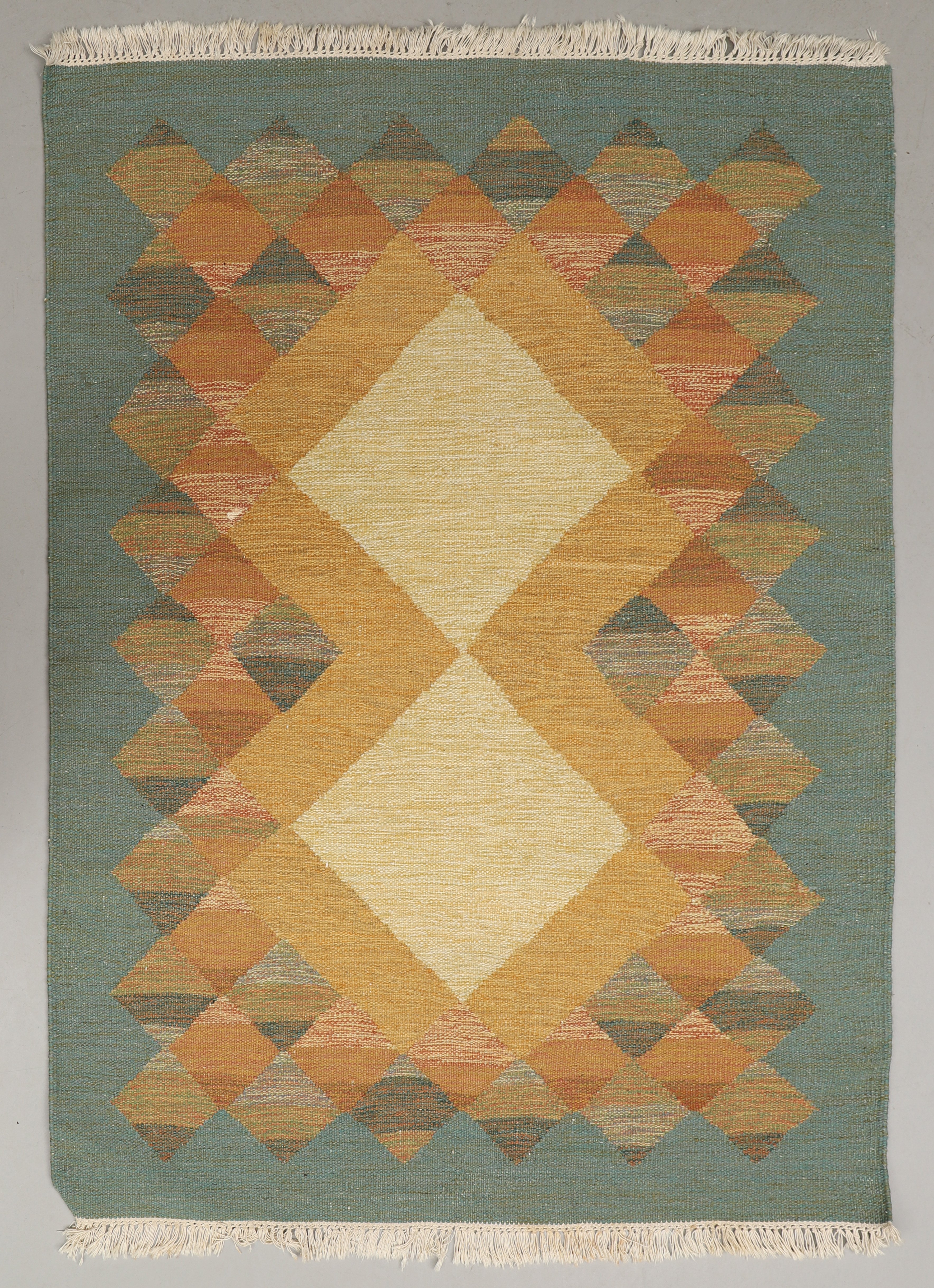 MATTA, rölakan, 195 x 142 cm.