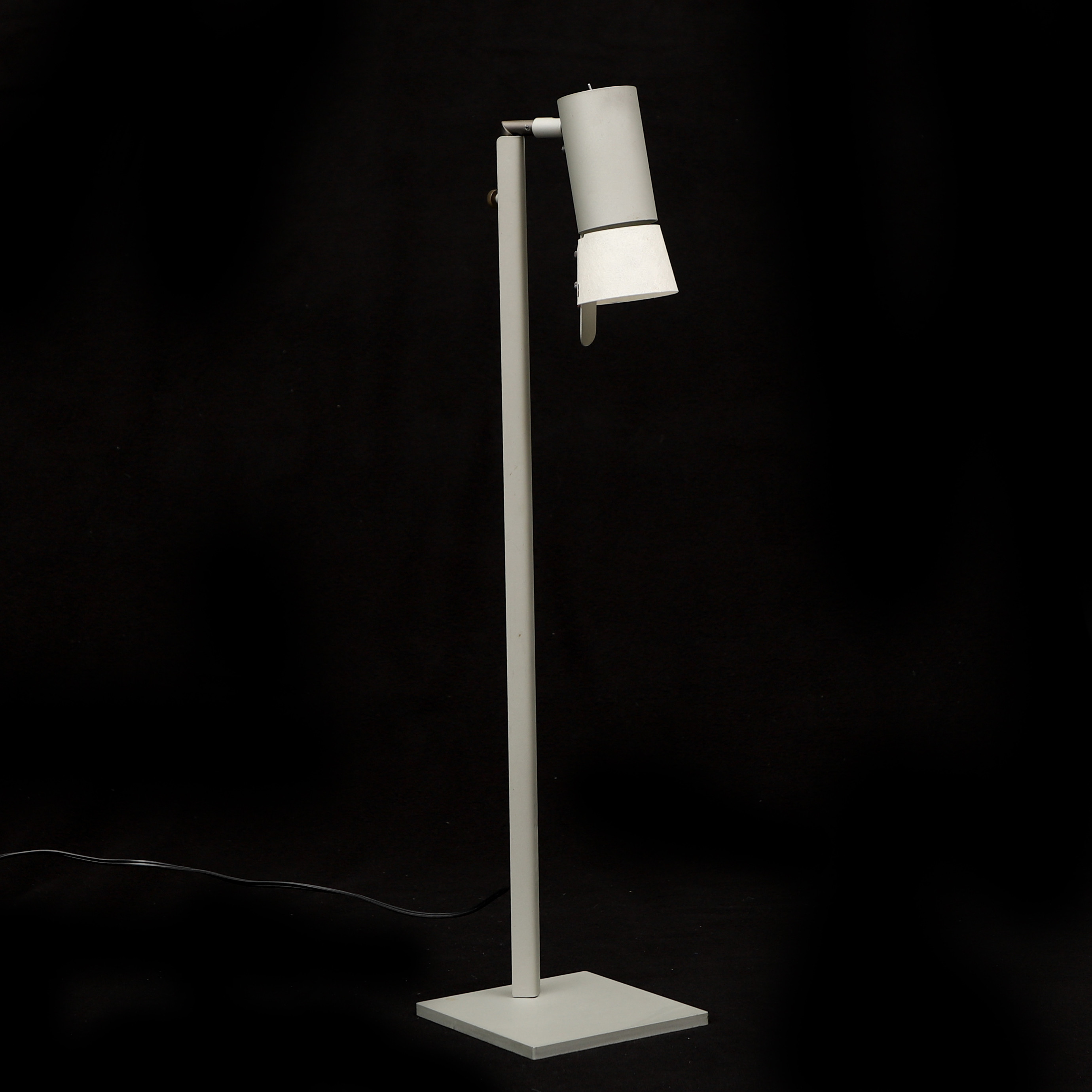 LARS BESSFELT. Golvlampa, "Bezzy", Zlamp, 2000-tal.