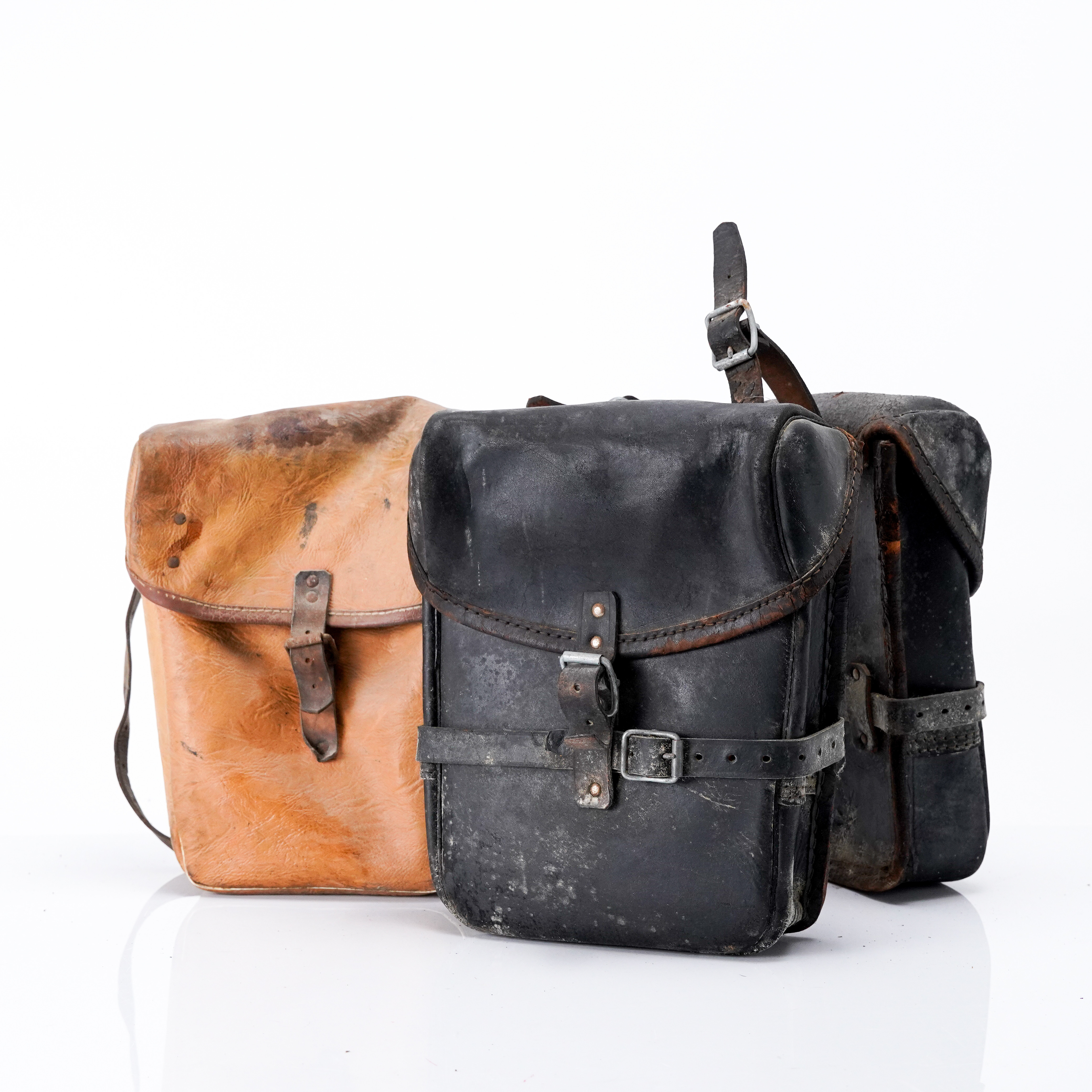 PACKVÄSKOR, 3 st, 1930/40-tal.