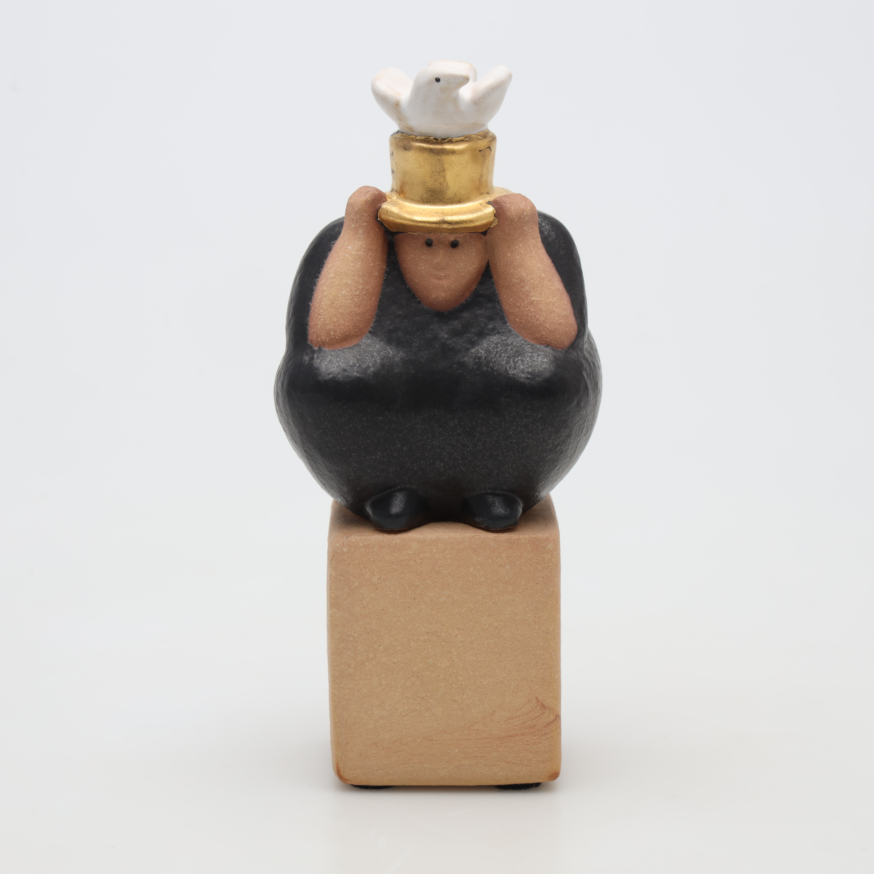 LISA LARSON. FIGURIN, Stengods, "Trollkarl", Gustavsberg.