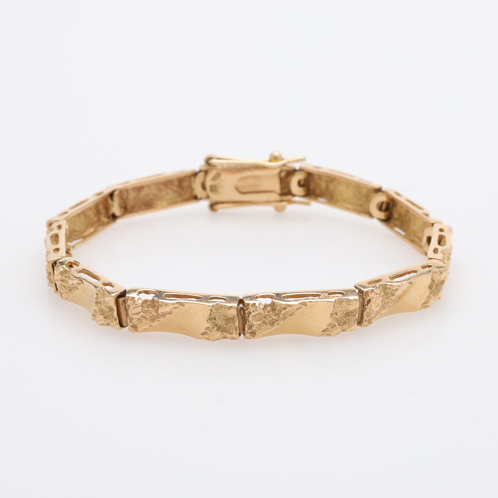 ARMBAND, 18K GULD, TOTAL VIKT CA 19,9 GRAM.