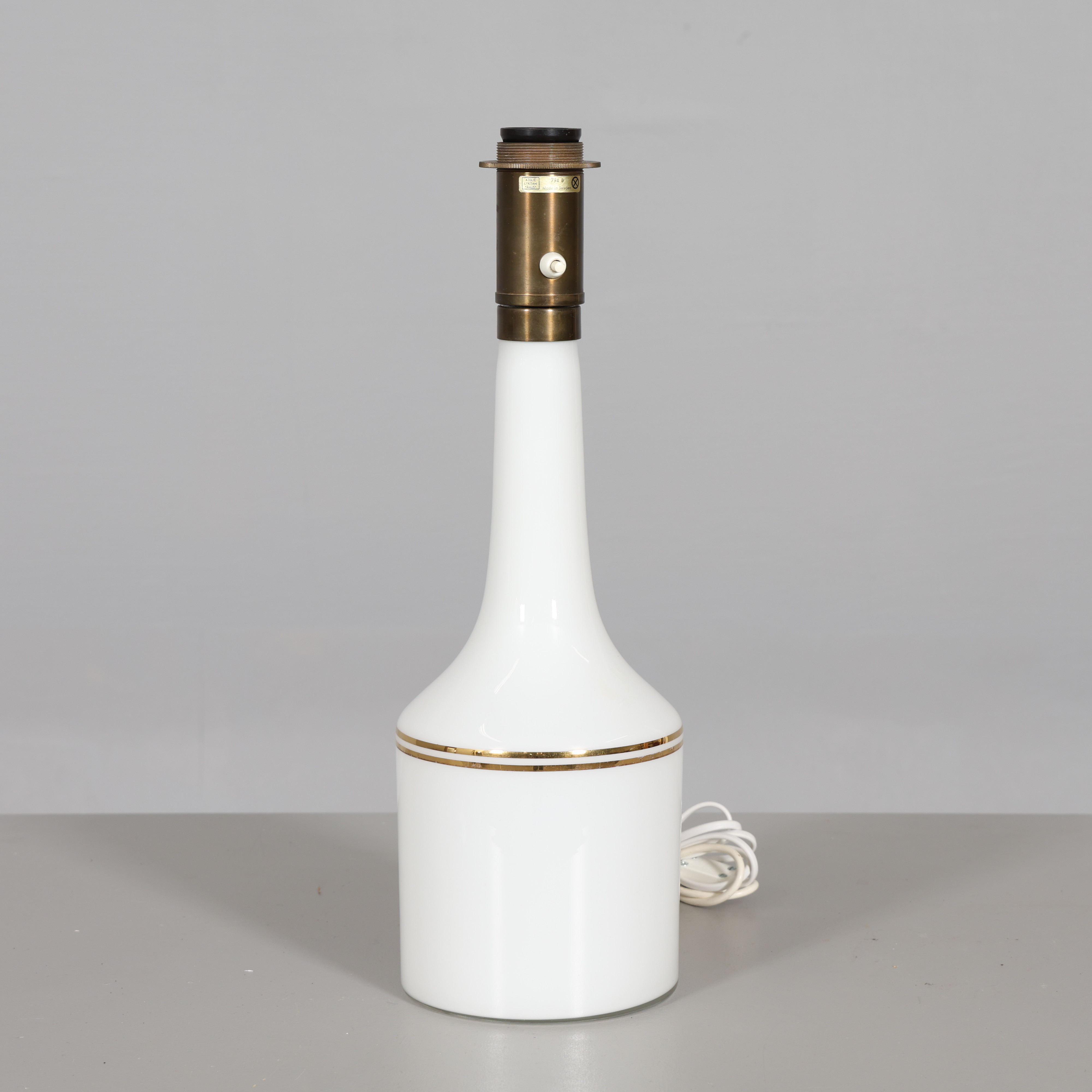 ANDERS PEHRSON. BORDSLAMPA, glas Atelje Lyktan Åhus.