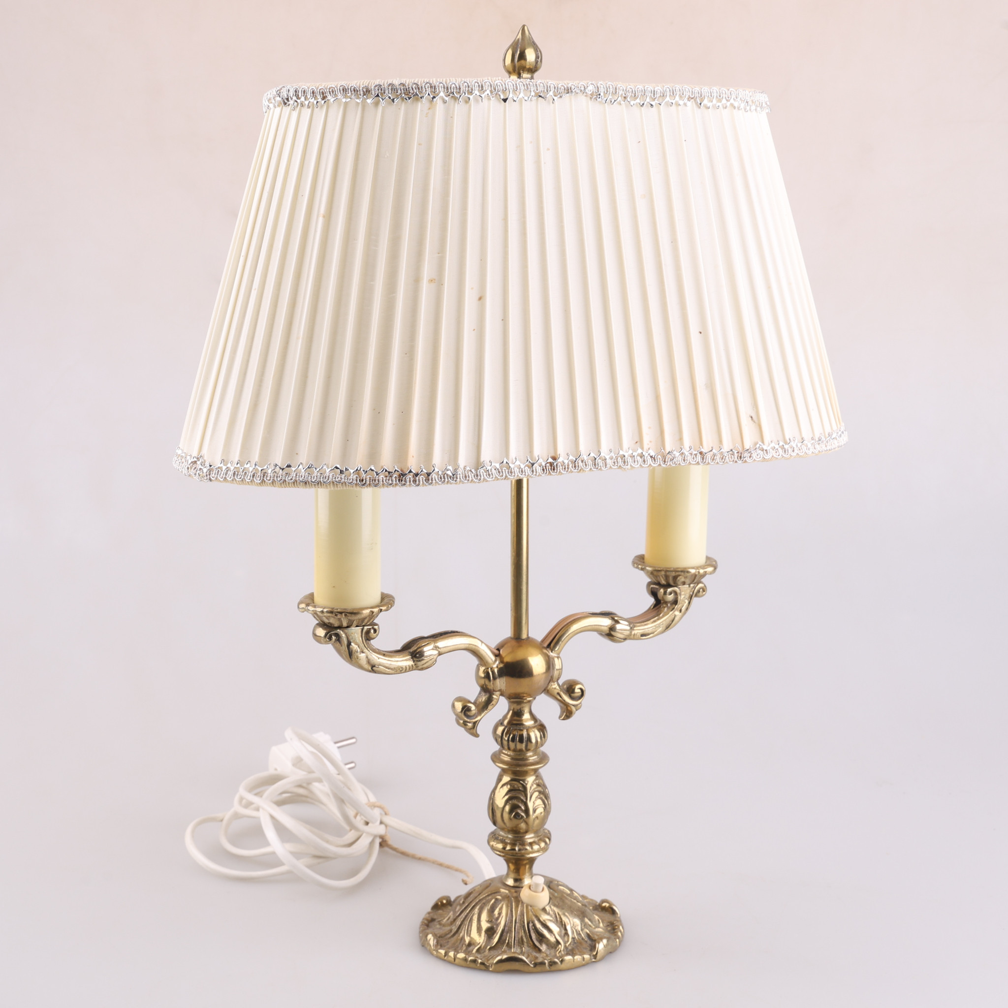 BORDSLAMPA, mässing, 1900-talets mitt.