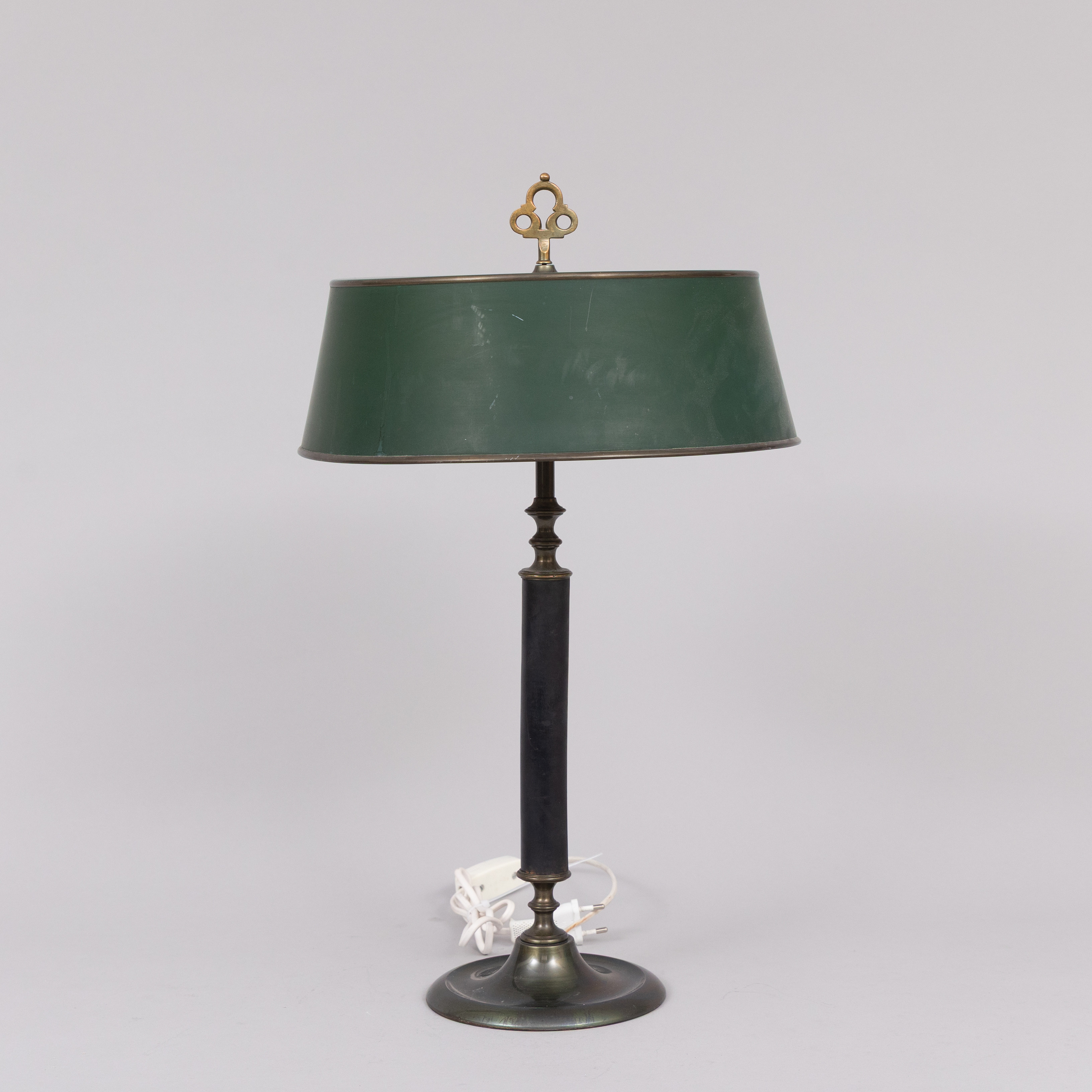 MELCHIOR WERNSTEDT. bordslampa, modell "5760" för Nordiska Kompaniet, 1920/30-tal.