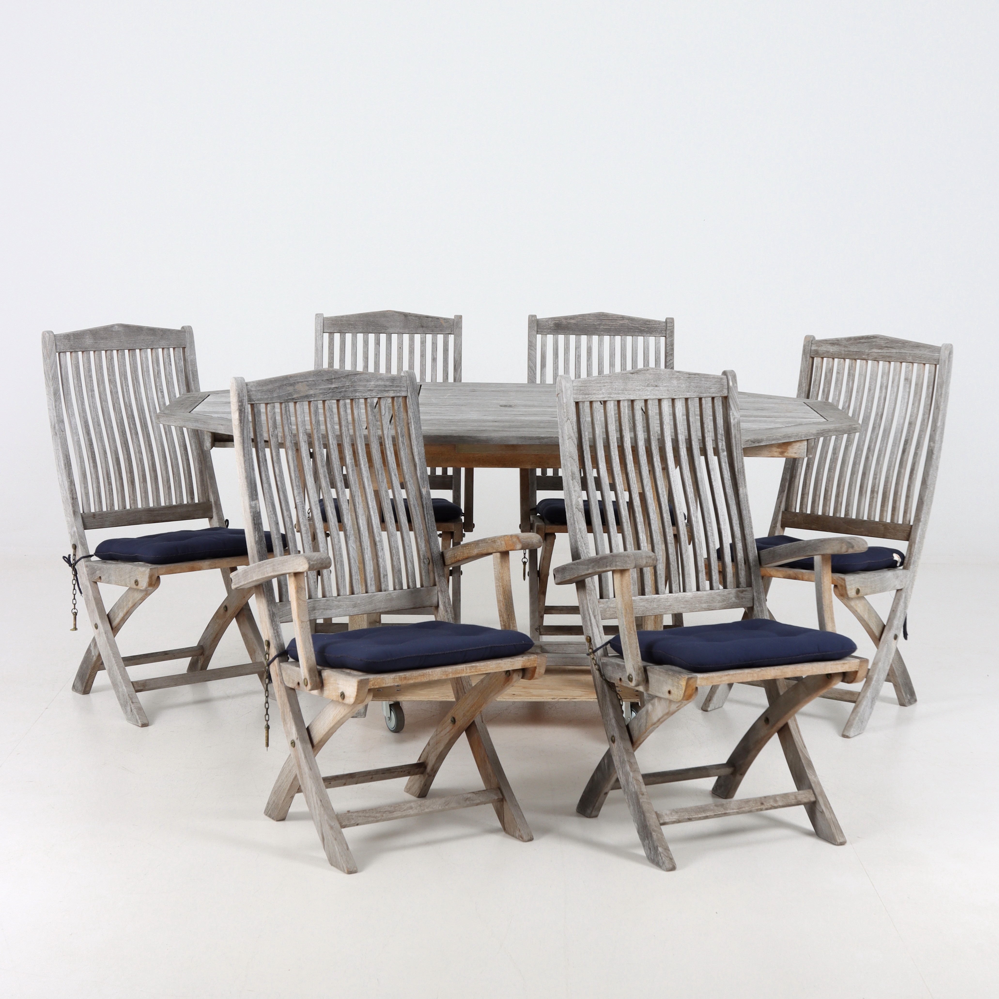 TRÄDGÅRDSGRUPP, 7 delar, teak, "Bali", Brafab, 2000-tal.