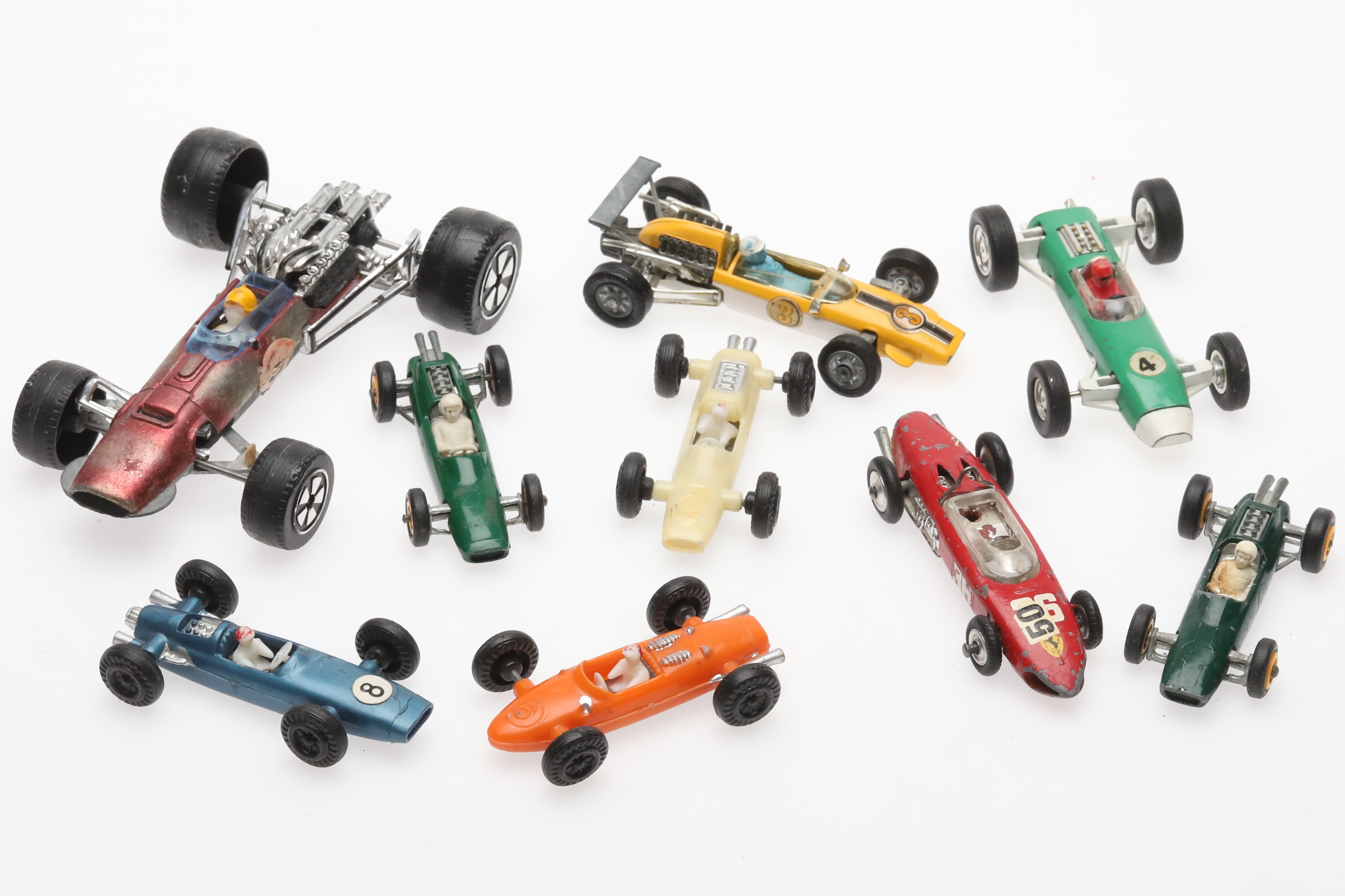 MODELLBILAR, Formula 1, Corgi Toys, Lesney, 9 delar.