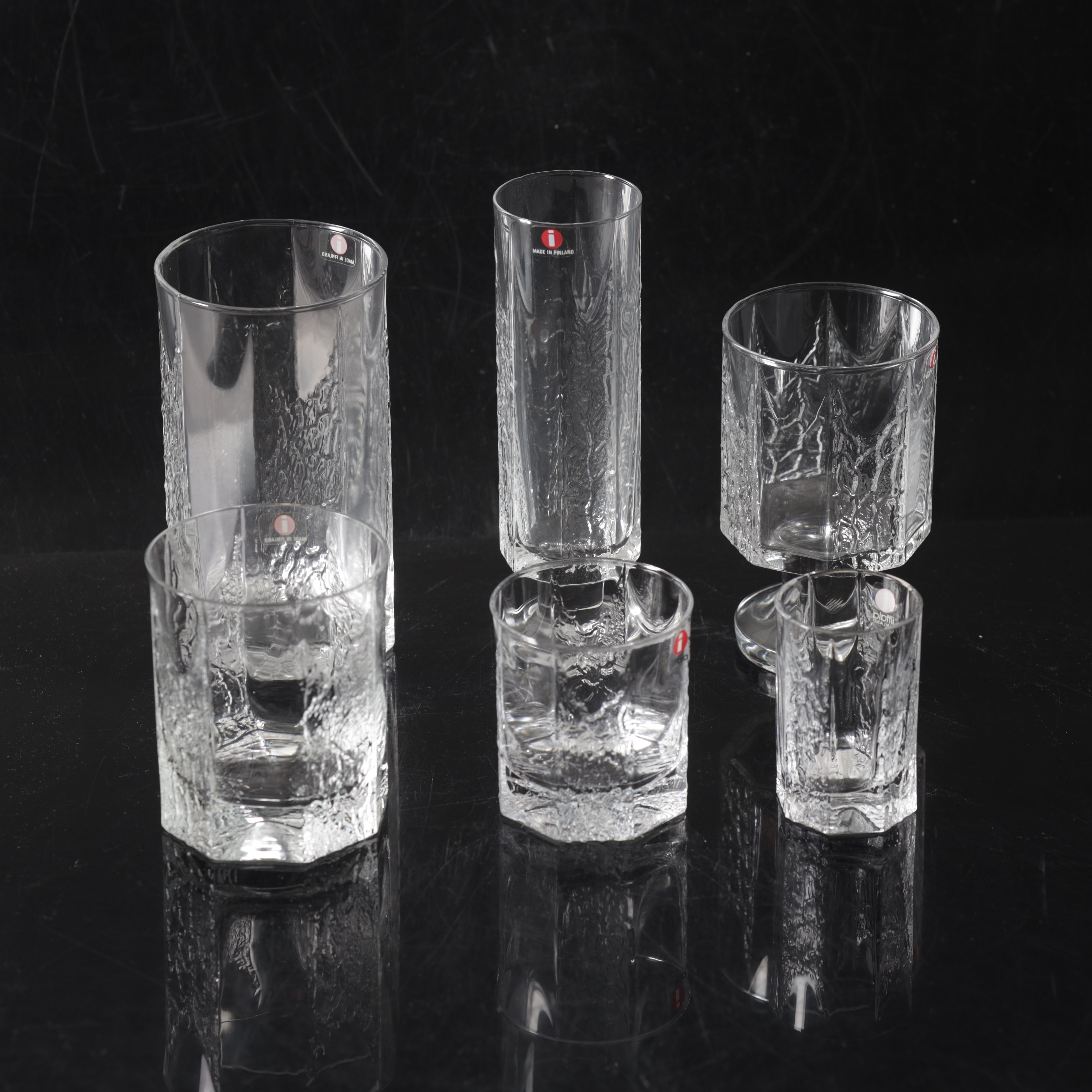 TIMO SARPANEVA. Glas, 50 st, " Kalinka" Iittala, Finland.