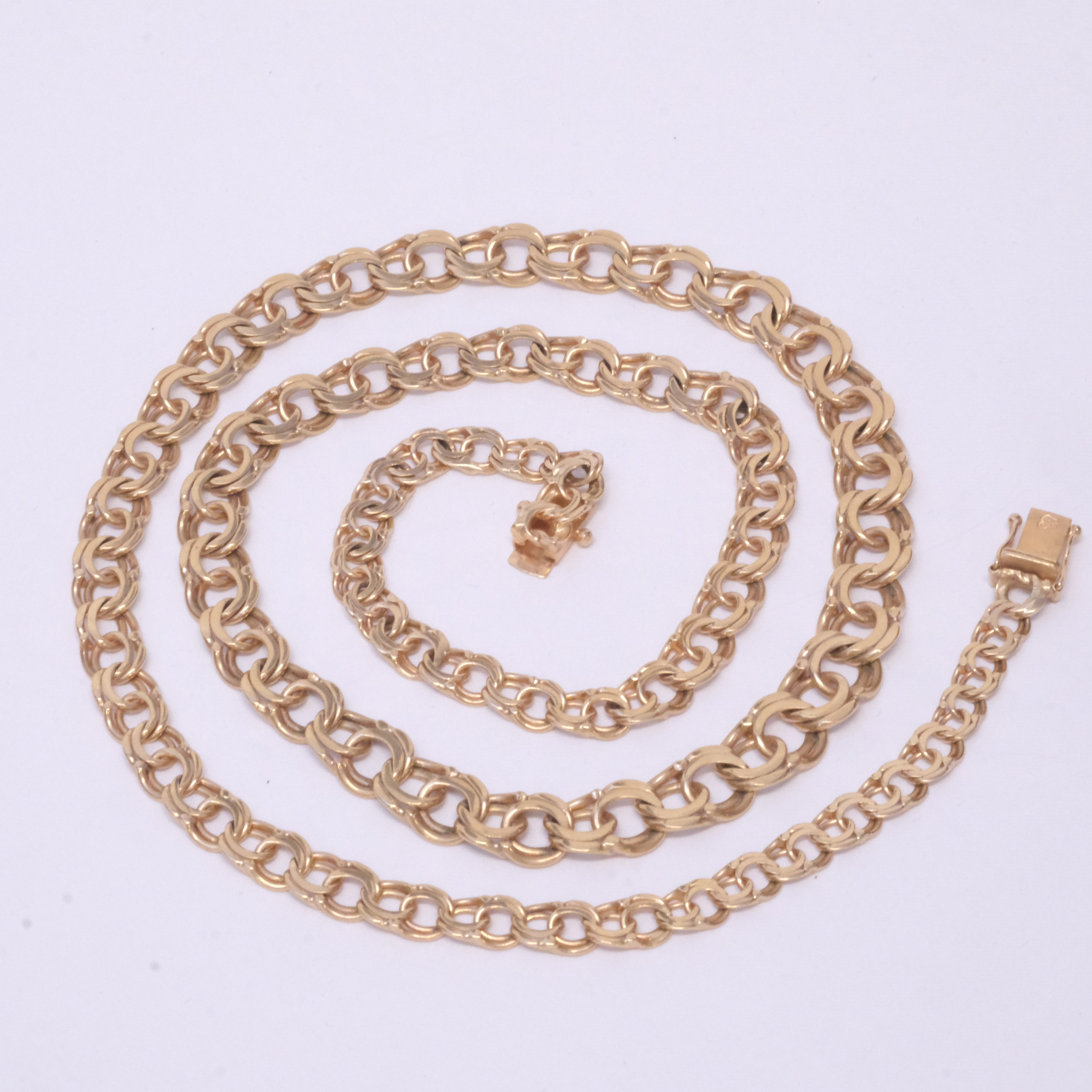 COLLIER, DOSERAD BISMARCKLÄNK, 18K GULD.